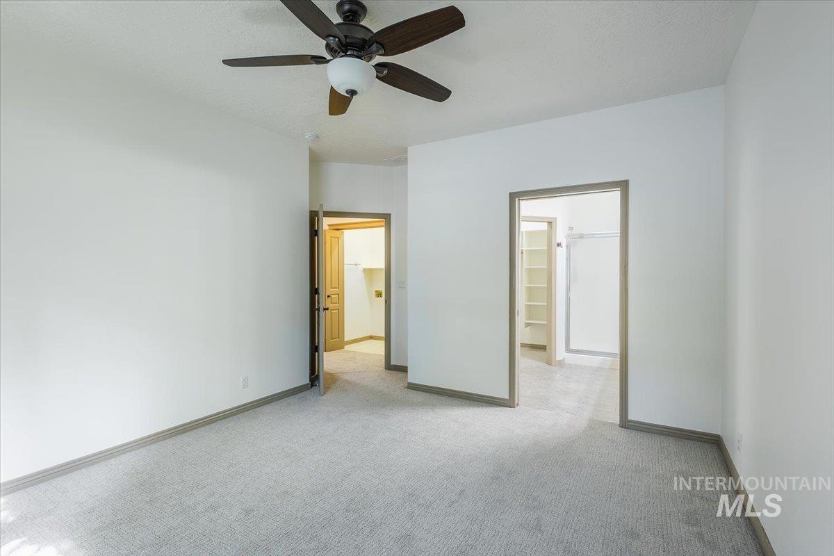 336 S Golden Eagle Lane, Eagle, Idaho 83616, 2 Bedrooms, 2 Bathrooms, Residential For Sale, Price $389,900, 98982627