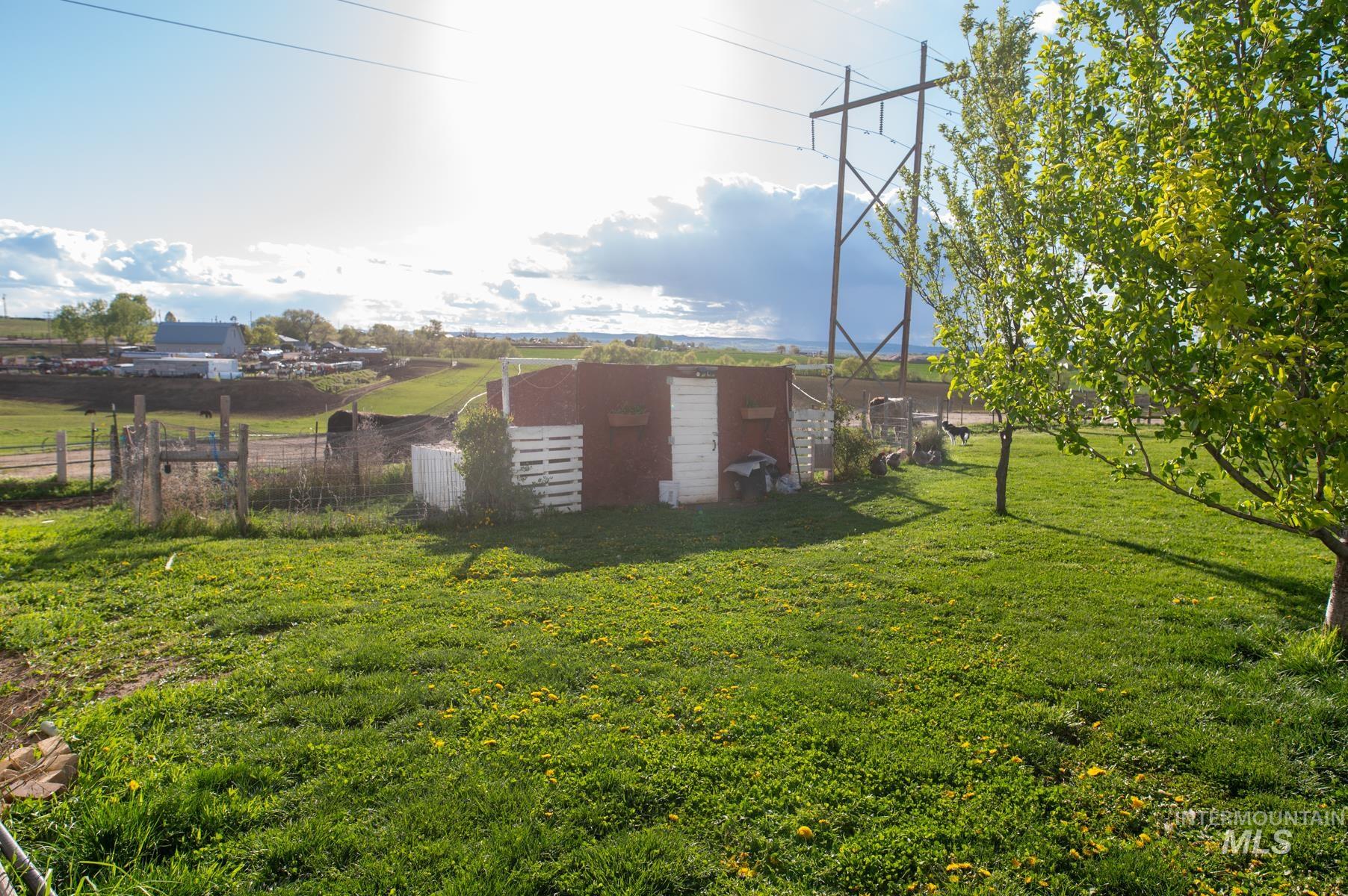 2400 Fairview Ave, Fruitland, Idaho 83619, 4 Bedrooms, 3 Bathrooms, Residential For Sale, Price $799,000,MLS 98982629