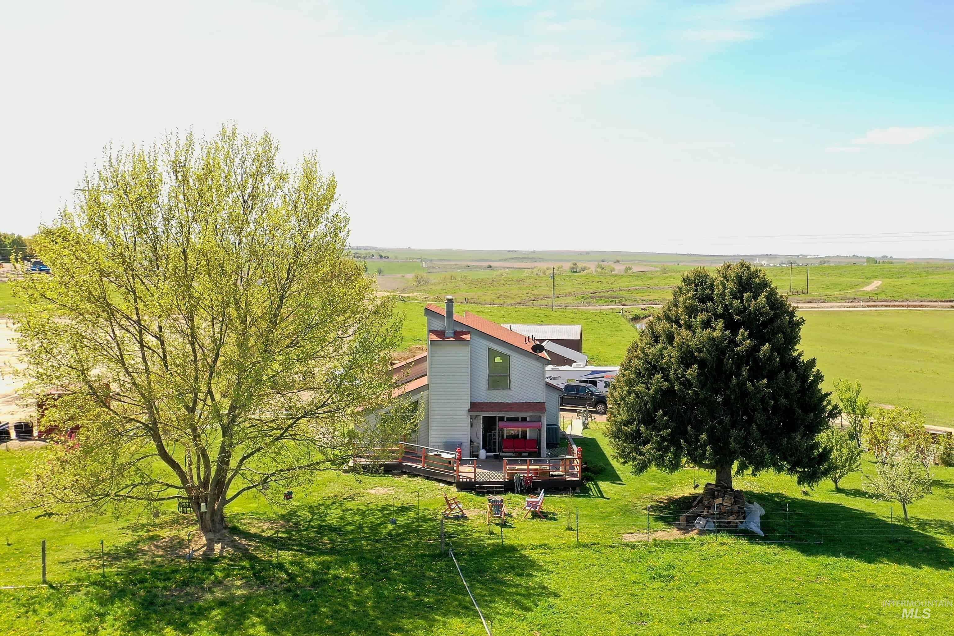2400 Fairview Ave, Fruitland, Idaho 83619, 4 Bedrooms, 3 Bathrooms, Residential For Sale, Price $799,000,MLS 98982629