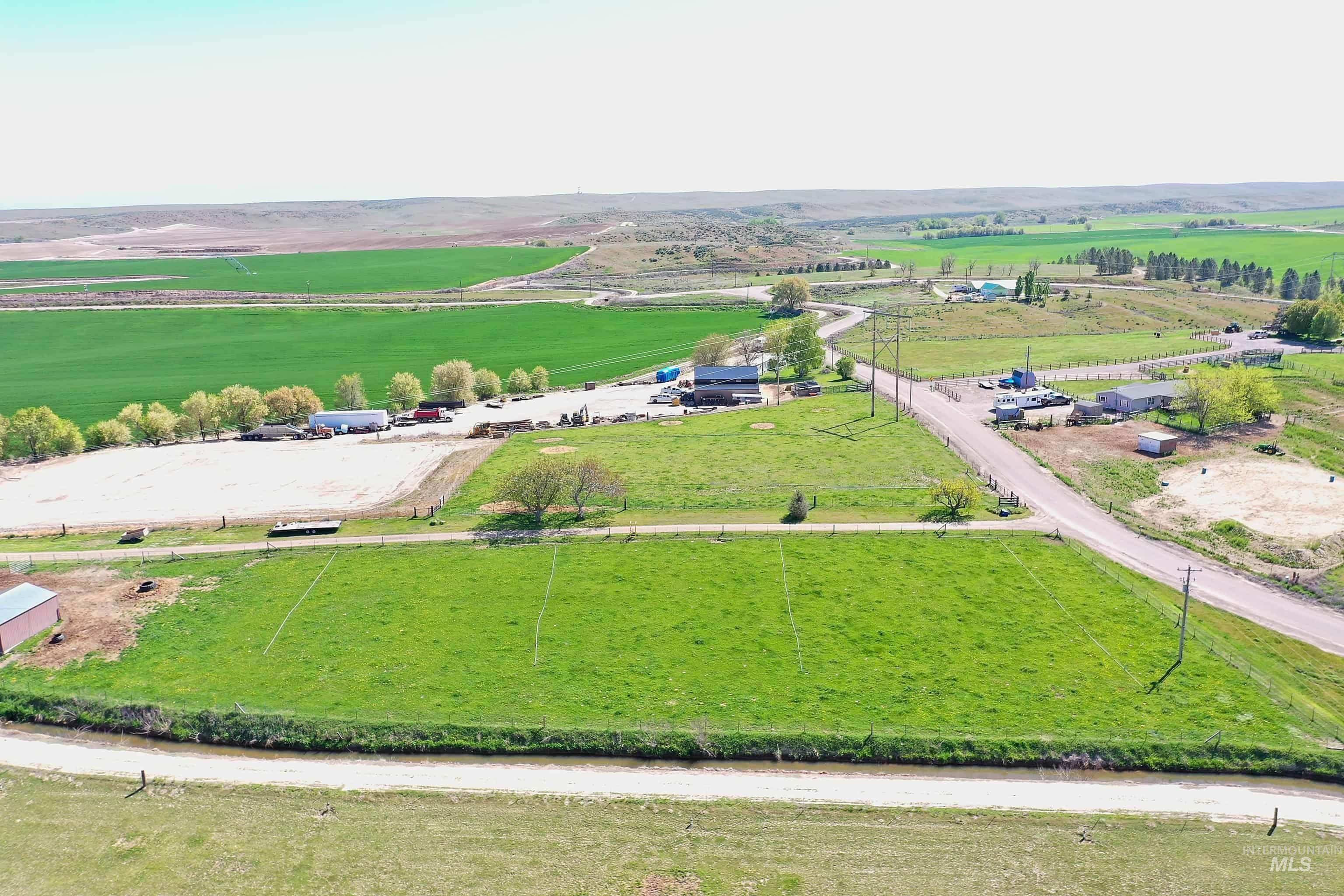 2400 Fairview Ave, Fruitland, Idaho 83619, 4 Bedrooms, 3 Bathrooms, Residential For Sale, Price $799,000,MLS 98982629