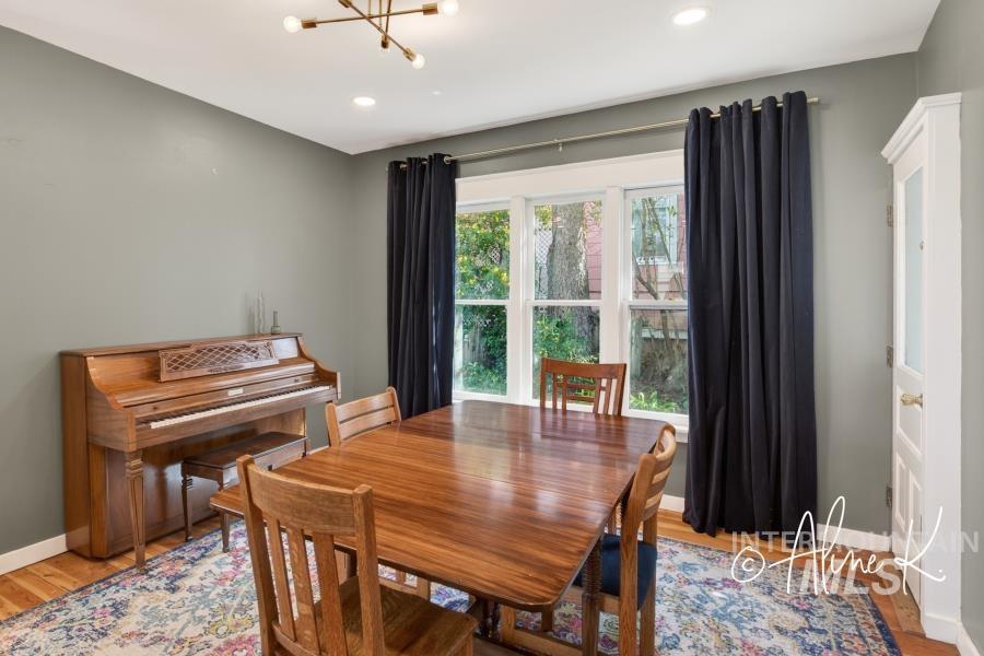 215 E A, Moscow, Idaho 83843, 3 Bedrooms, 1 Bathroom, Residential For Sale, Price $399,000,MLS 98982630