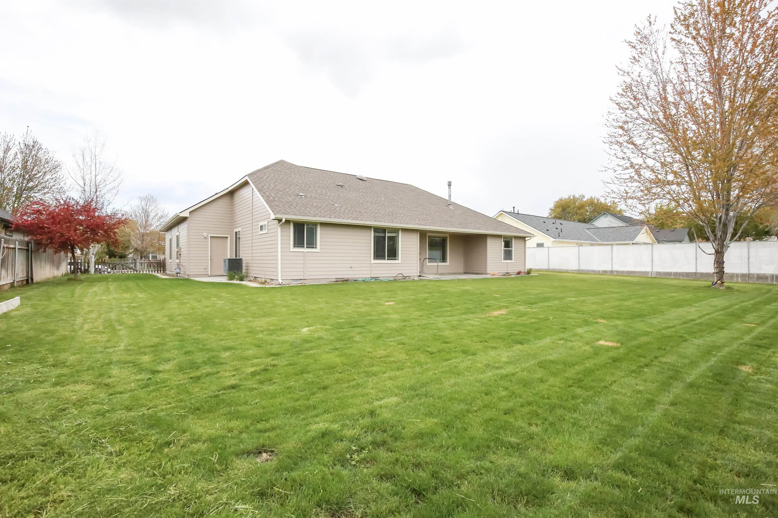 767 N Dorian Drive, Ontario, Oregon 97914, 5 Bedrooms, 2 Bathrooms, Residential For Sale, Price $499,900,MLS 98982631