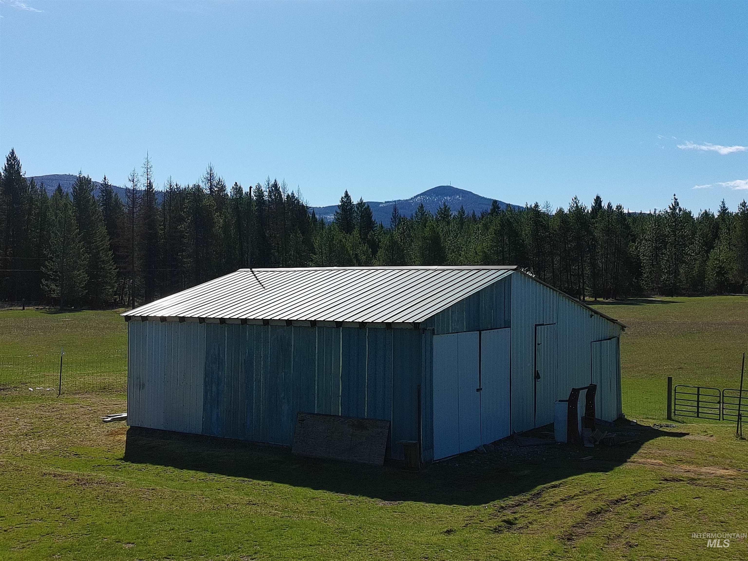 509 Doris, Oldtown, Idaho 83822, 2 Bedrooms, 2 Bathrooms, Residential For Sale, Price $450,000,MLS 98982632