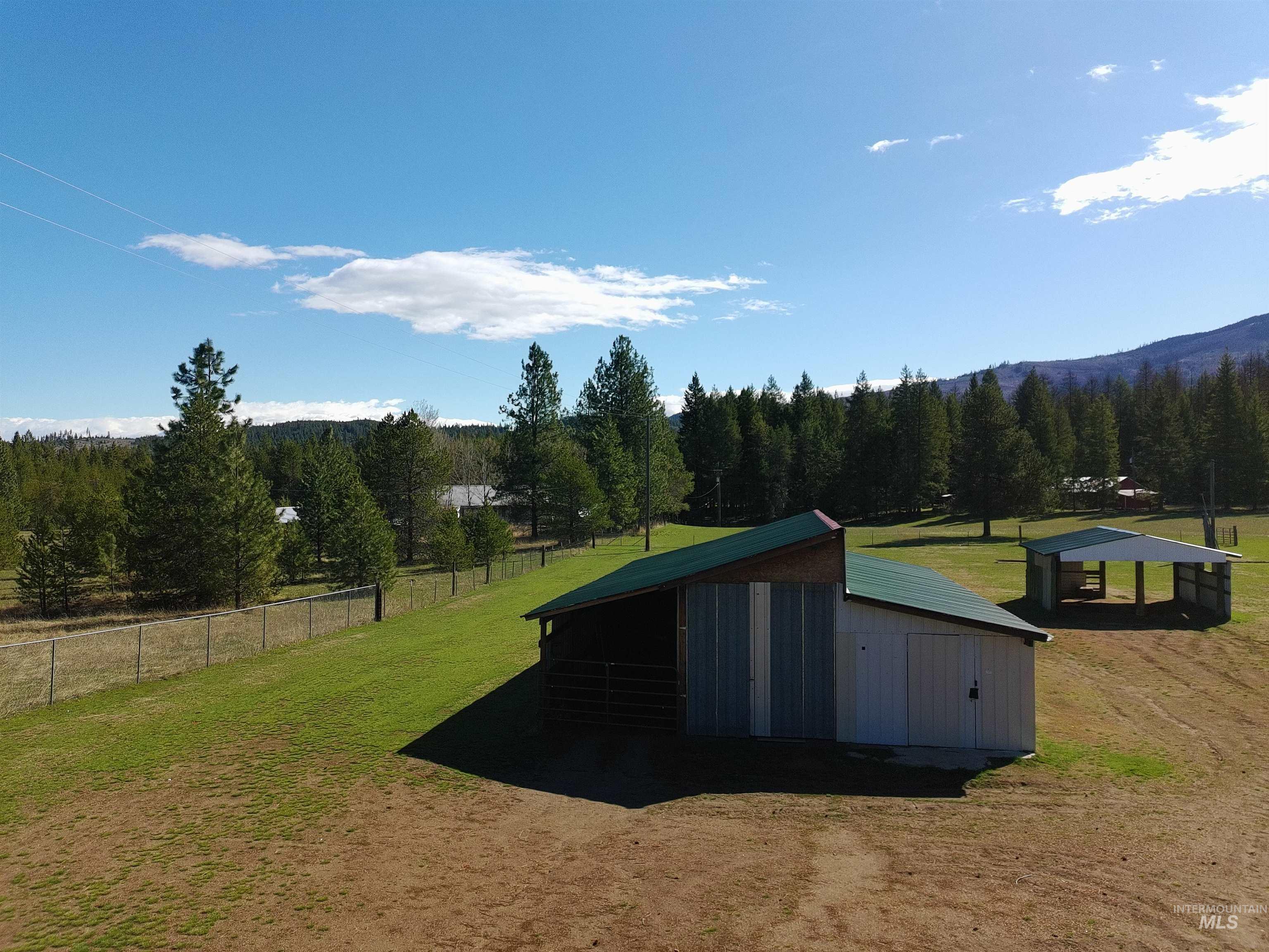 509 Doris, Oldtown, Idaho 83822, 2 Bedrooms, 2 Bathrooms, Residential For Sale, Price $450,000,MLS 98982632