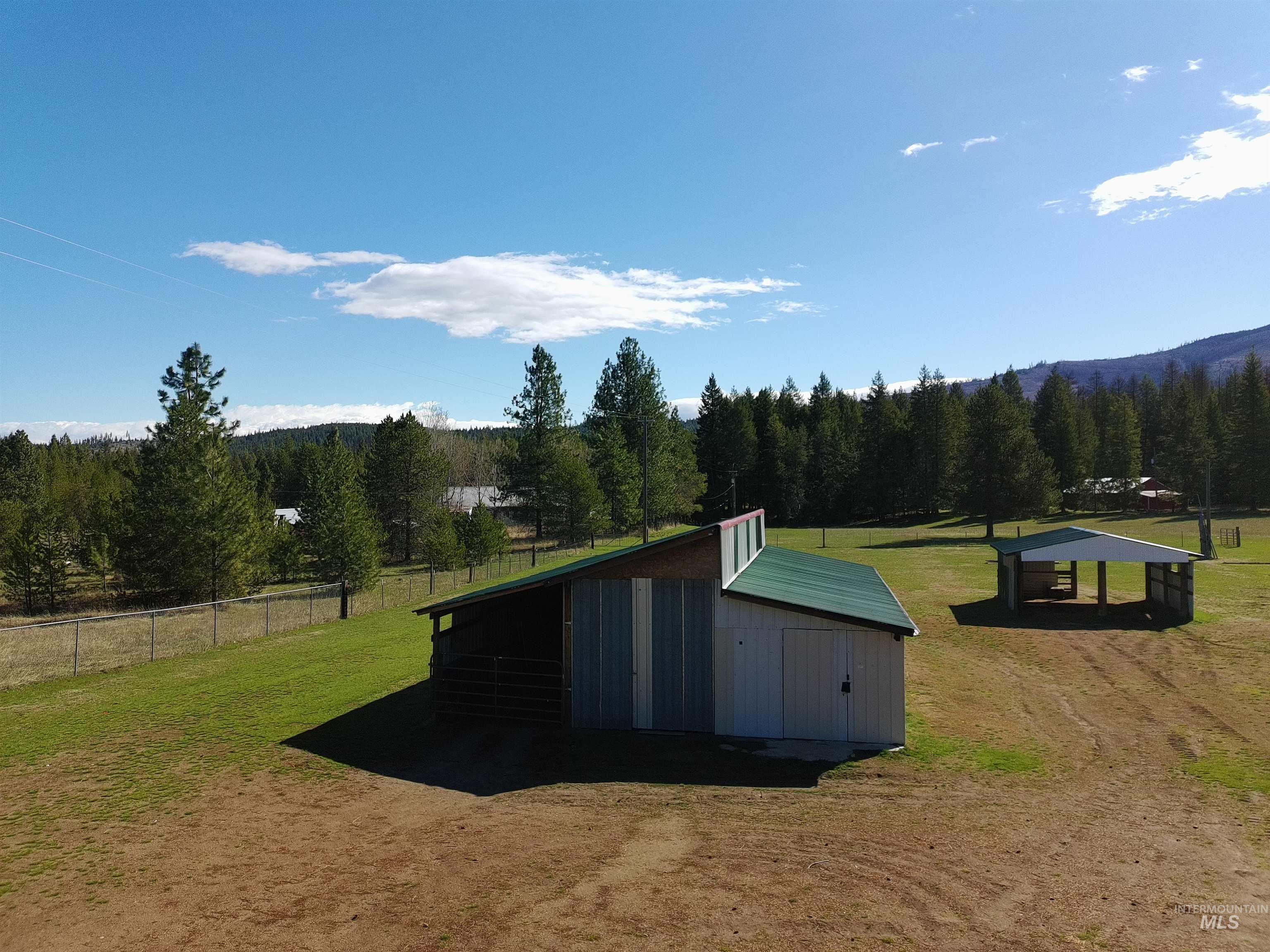 509 Doris, Oldtown, Idaho 83822, 2 Bedrooms, 2 Bathrooms, Residential For Sale, Price $450,000,MLS 98982632
