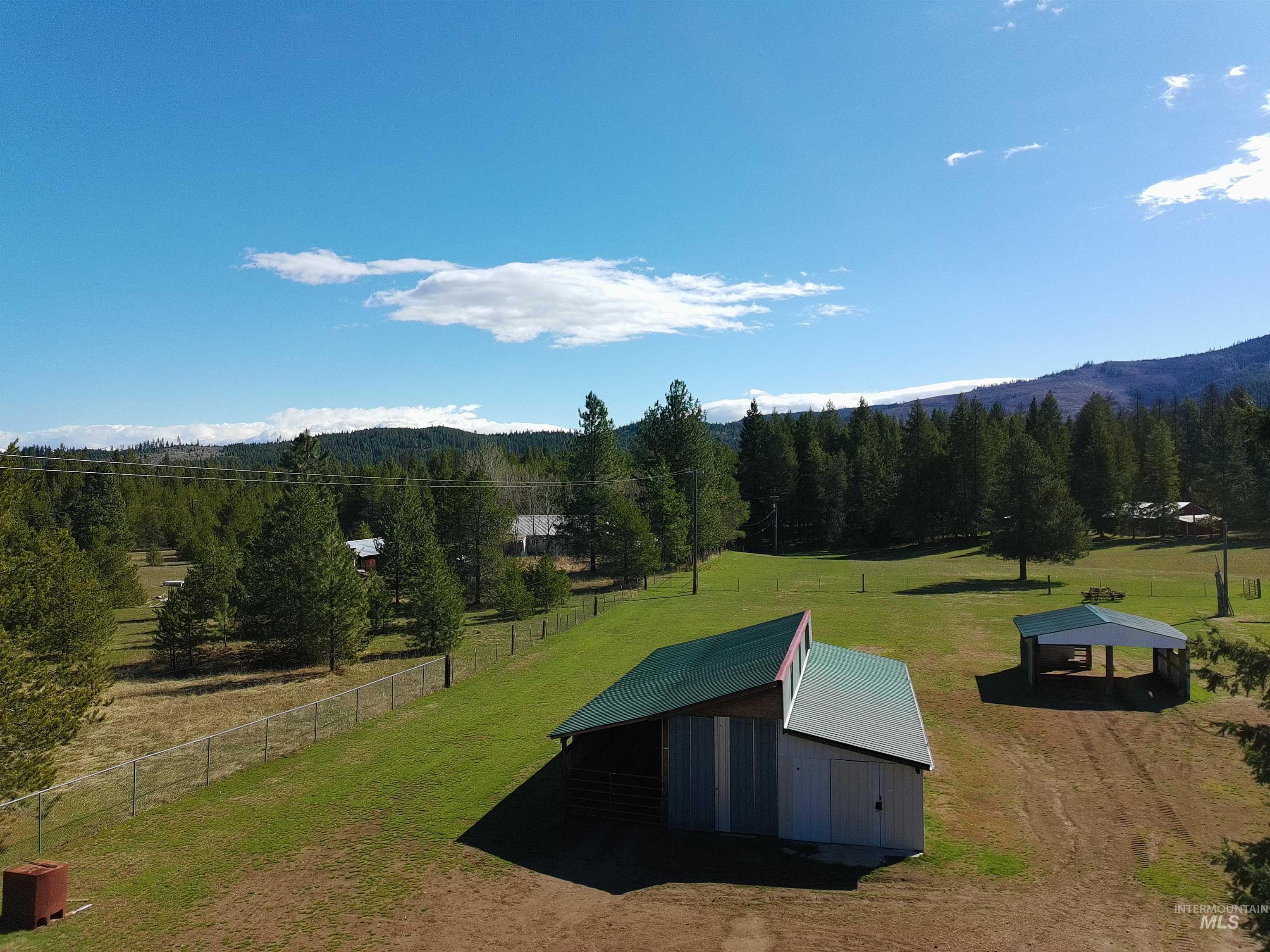 509 Doris, Oldtown, Idaho 83822, 2 Bedrooms, 2 Bathrooms, Residential For Sale, Price $450,000,MLS 98982632