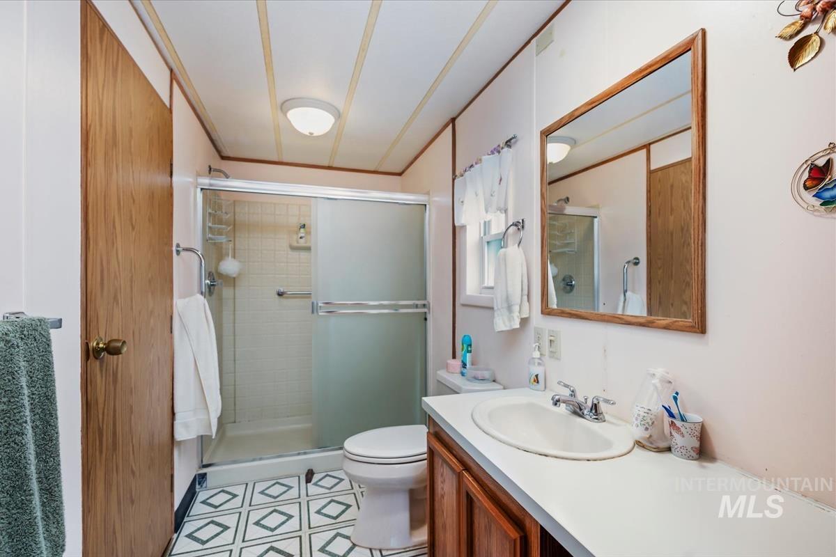 3624 S Licorice Pl, Boise, Idaho 83716, 3 Bedrooms, 2 Bathrooms, Residential For Sale, Price $285,000,MLS 98982634