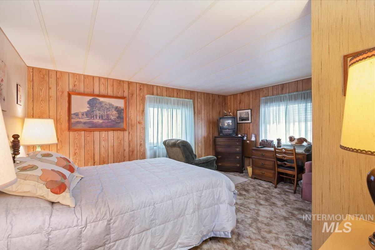 3624 S Licorice Pl, Boise, Idaho 83716, 3 Bedrooms, 2 Bathrooms, Residential For Sale, Price $285,000,MLS 98982634