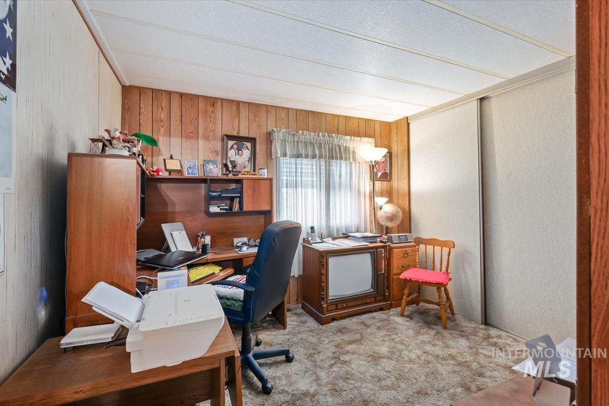 3624 S Licorice Pl, Boise, Idaho 83716, 3 Bedrooms, 2 Bathrooms, Residential For Sale, Price $285,000,MLS 98982634