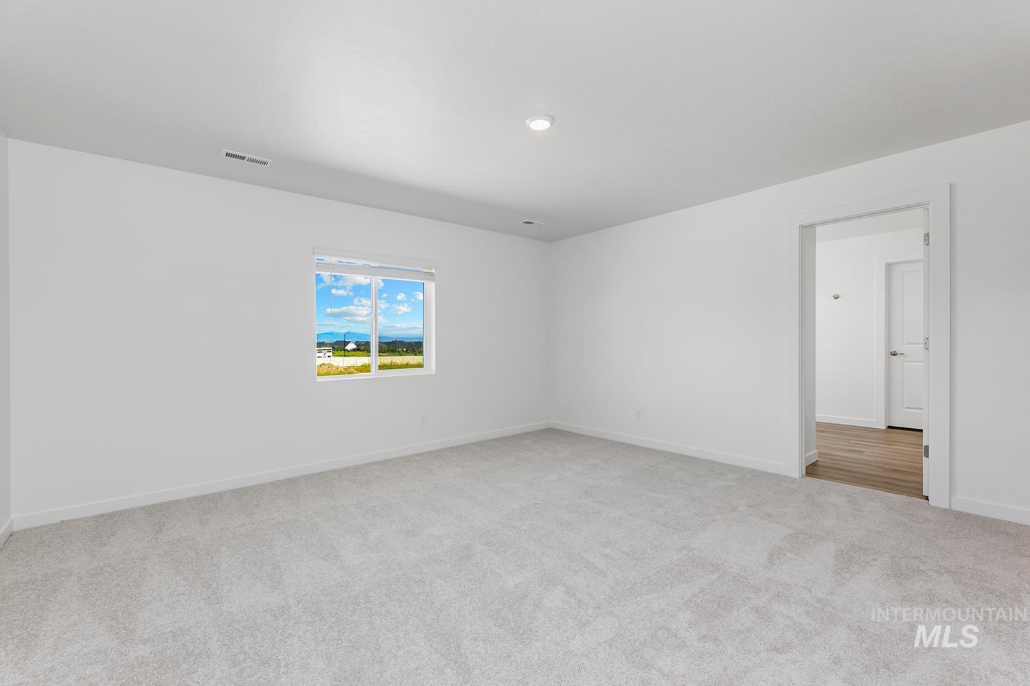 1772 N Big Star Ave, Eagle, Idaho 83616, 4 Bedrooms, 3 Bathrooms, Residential For Sale, Price $467,900,MLS 98982636