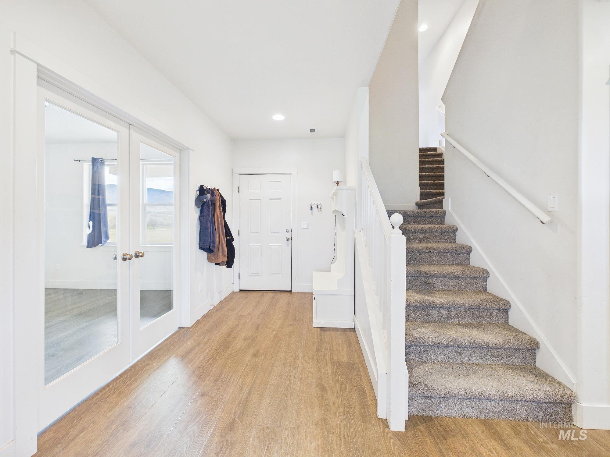 7210 Sweet Ola Hwy, Sweet, Idaho 83670, 5 Bedrooms, 4 Bathrooms, Residential For Sale, Price $1,100,000, 98982637