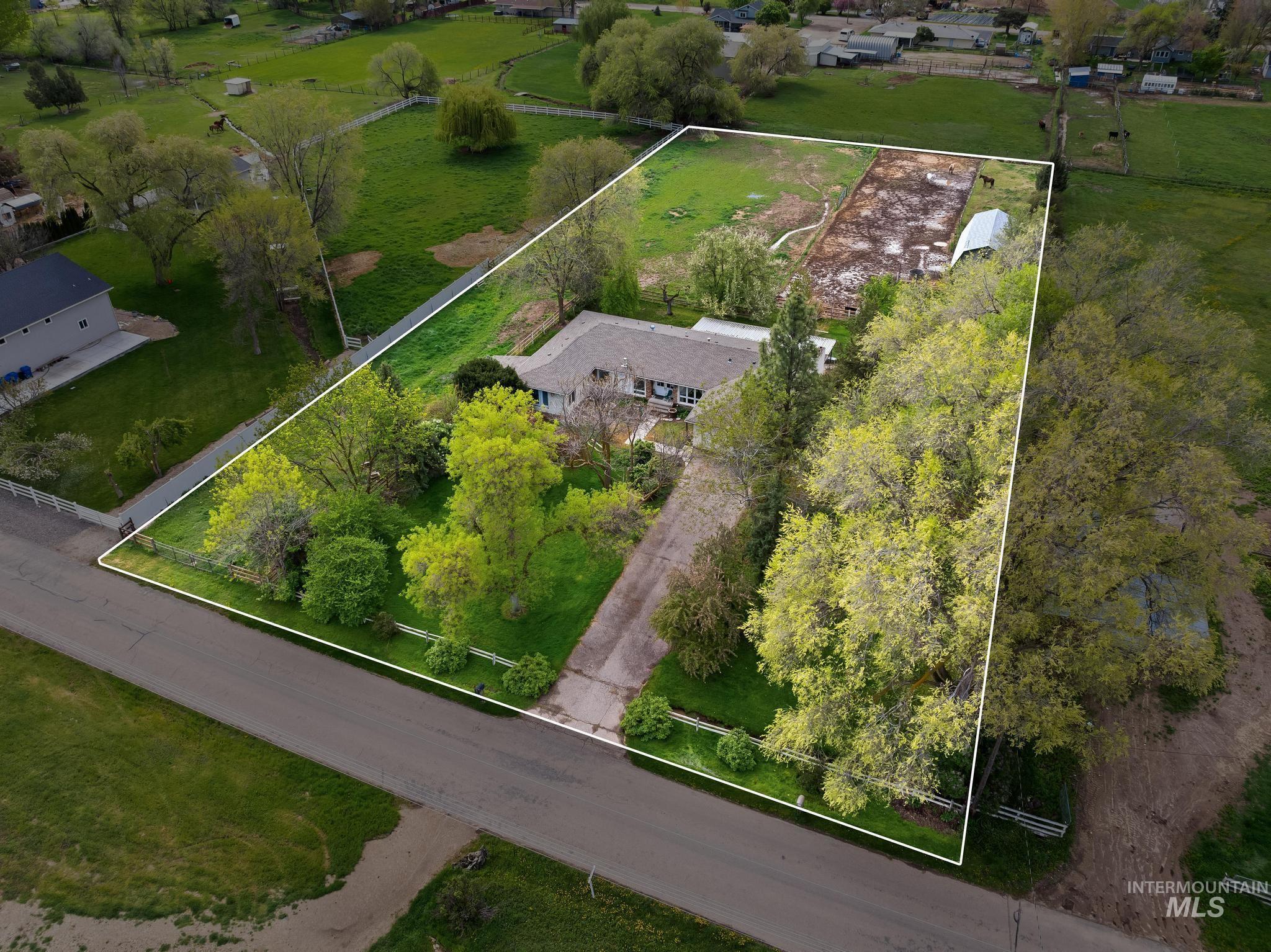 9325 W Wright St, Boise, Idaho 83709, 5 Bedrooms, 3 Bathrooms, Residential For Sale, Price $1,274,900, 98982639