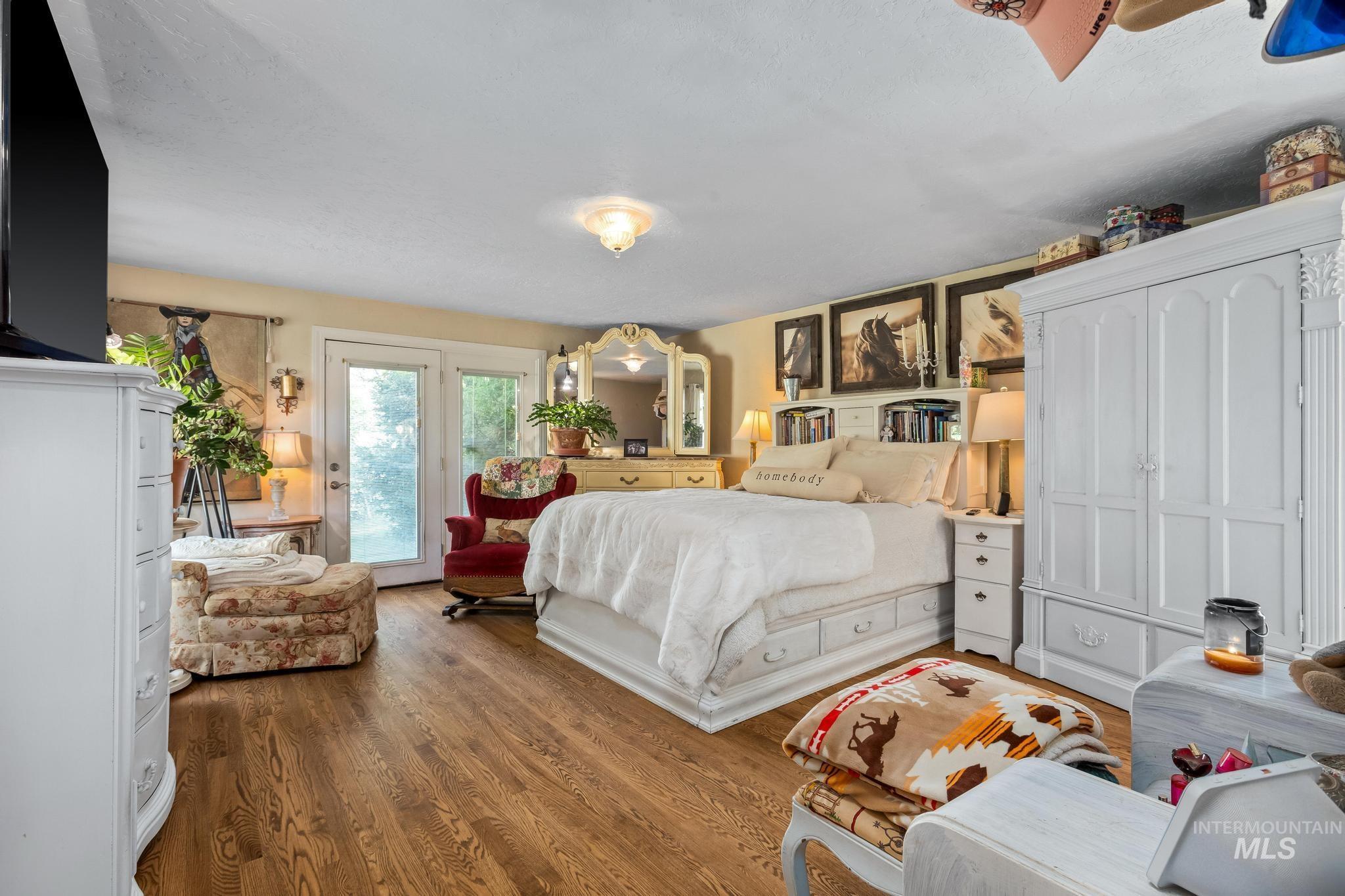 9325 W Wright St, Boise, Idaho 83709, 5 Bedrooms, 3 Bathrooms, Residential For Sale, Price $1,274,900, 98982639