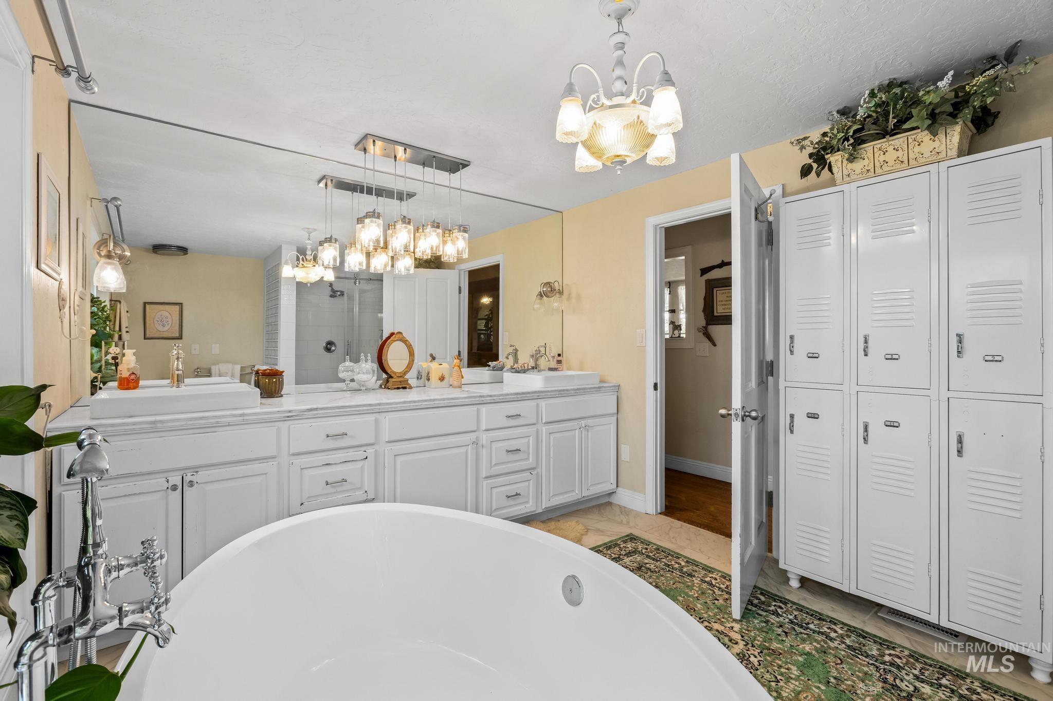 9325 W Wright St, Boise, Idaho 83709, 5 Bedrooms, 3 Bathrooms, Residential For Sale, Price $1,274,900, 98982639