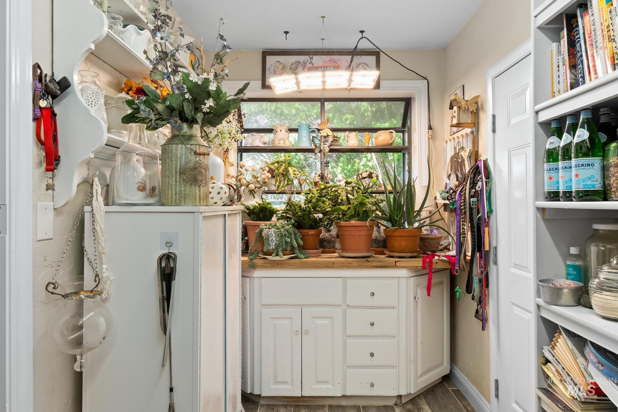 9325 W Wright St, Boise, Idaho 83709, 5 Bedrooms, 3 Bathrooms, Residential For Sale, Price $1,274,900, 98982639