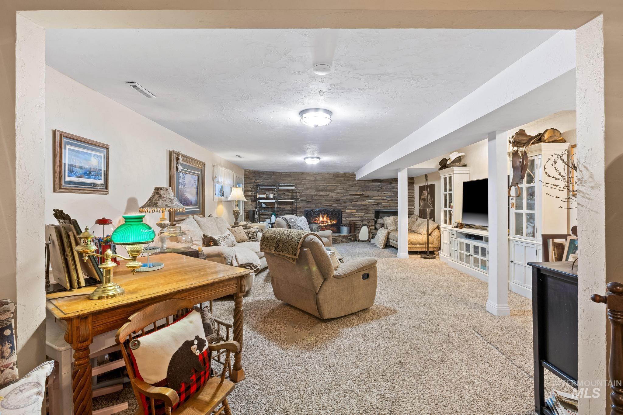 9325 W Wright St, Boise, Idaho 83709, 5 Bedrooms, 3 Bathrooms, Residential For Sale, Price $1,274,900, 98982639