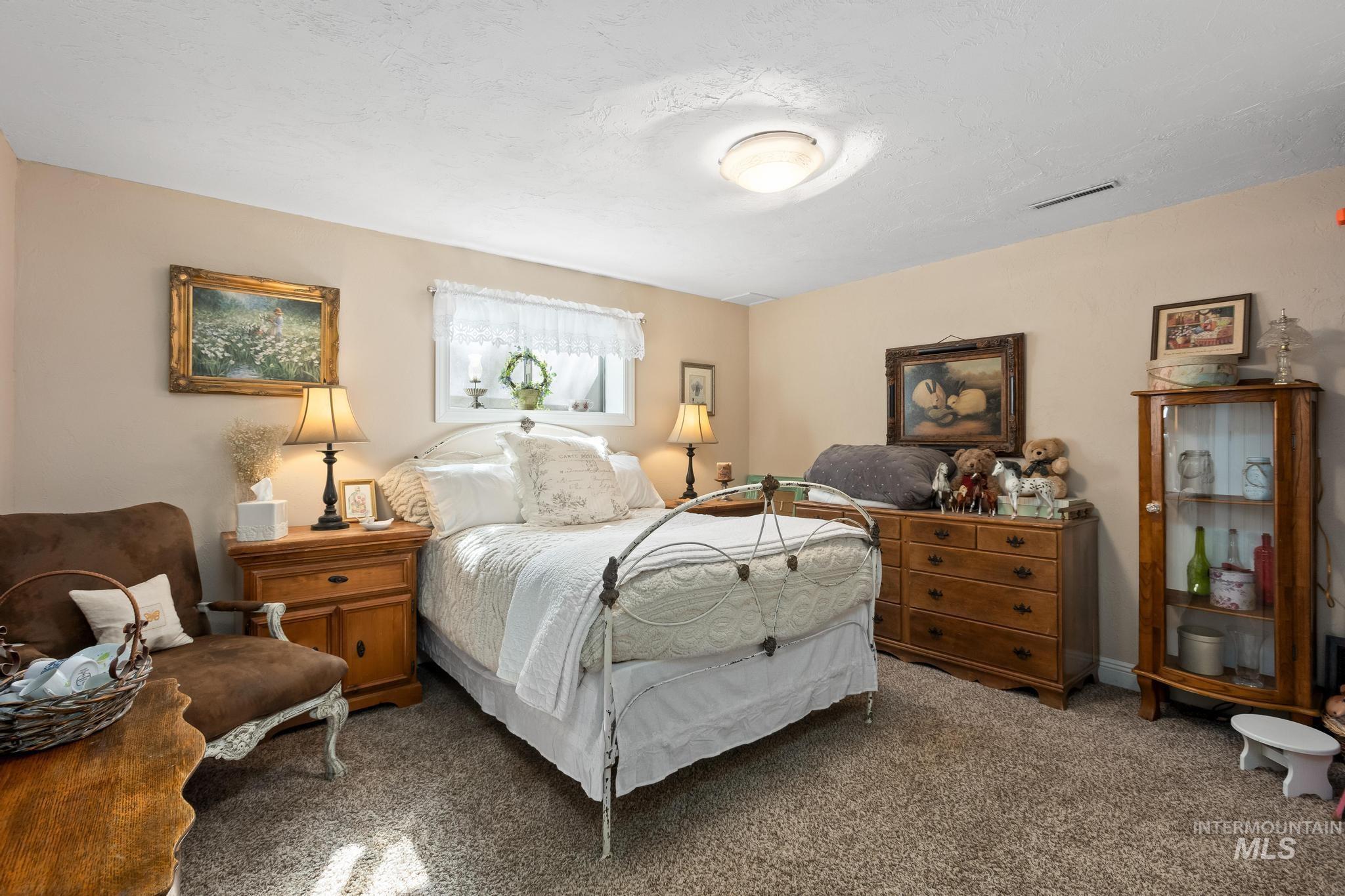 9325 W Wright St, Boise, Idaho 83709, 5 Bedrooms, 3 Bathrooms, Residential For Sale, Price $1,274,900, 98982639