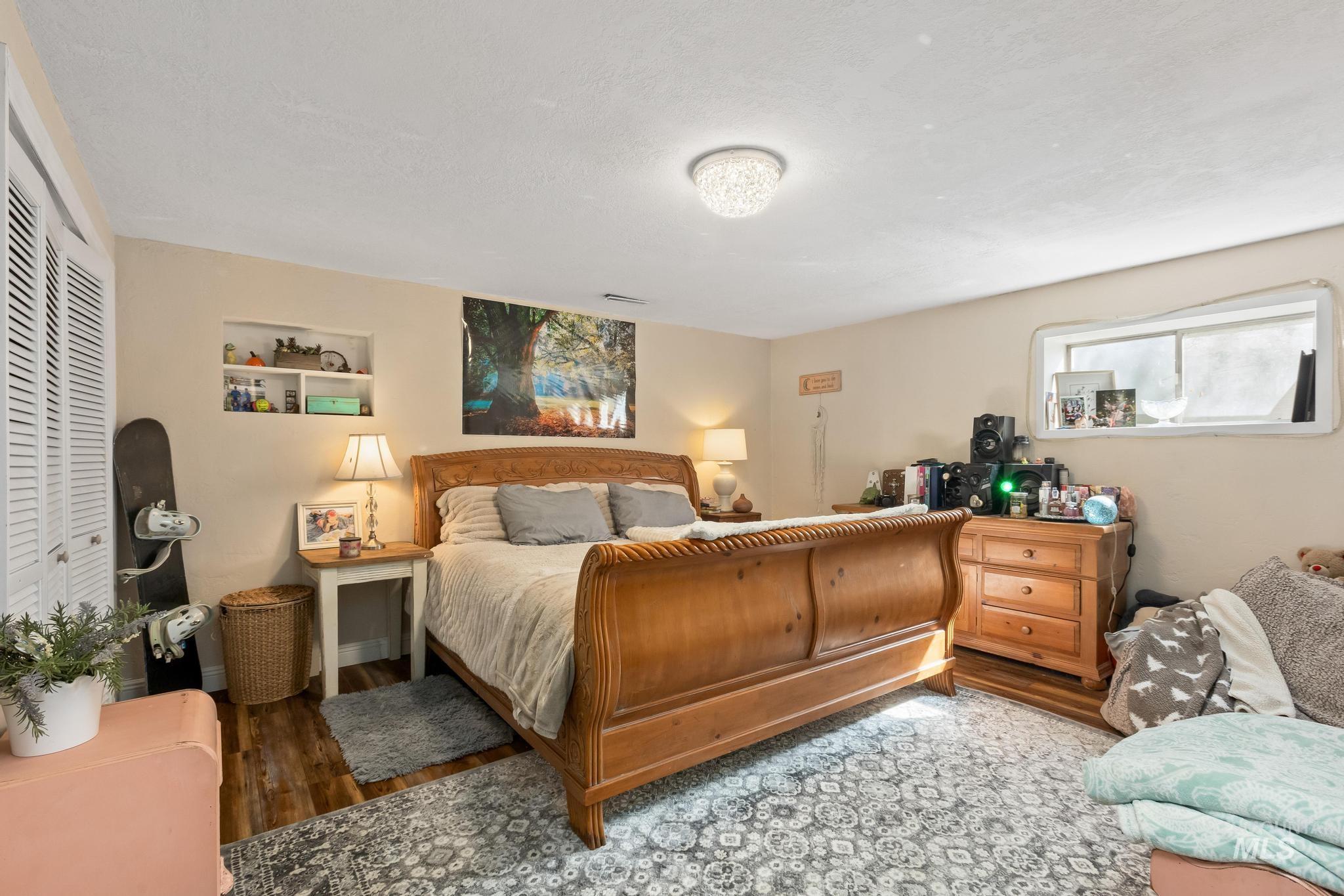 9325 W Wright St, Boise, Idaho 83709, 5 Bedrooms, 3 Bathrooms, Residential For Sale, Price $1,274,900, 98982639