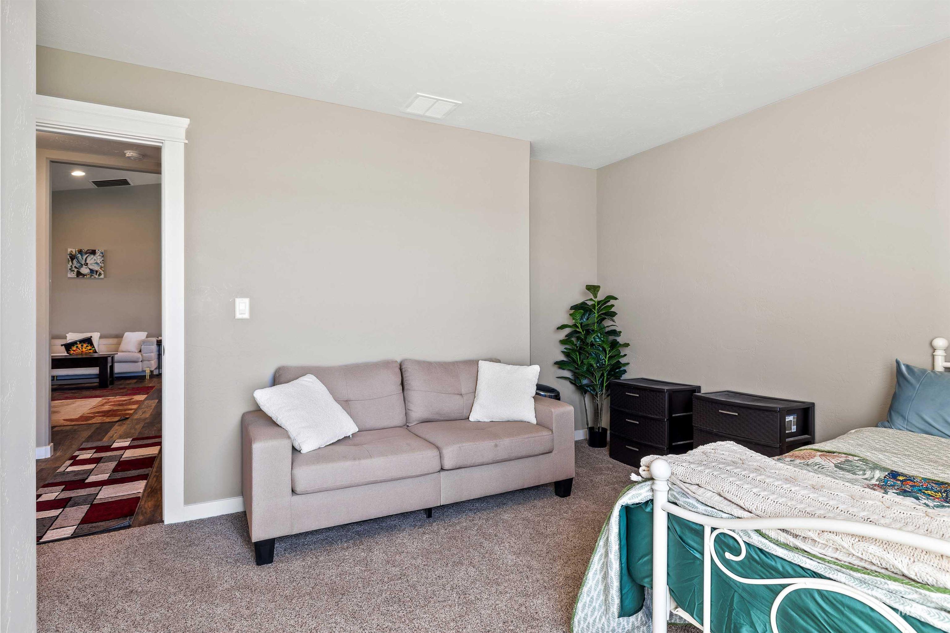2495 E 3758 N, Twin Falls, Idaho 83301, 4 Bedrooms, 2 Bathrooms, Residential For Sale, Price $530,000,MLS 98982640