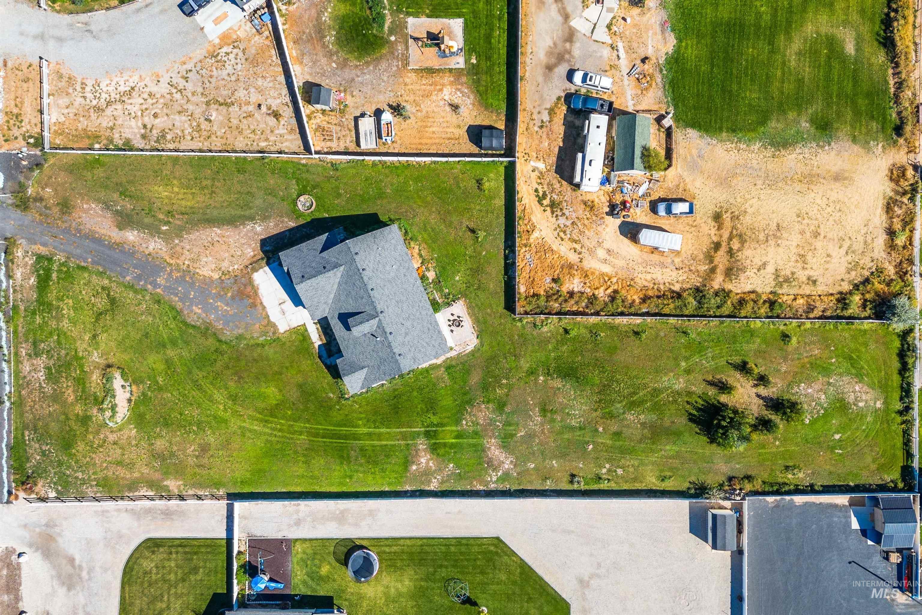 2495 E 3758 N, Twin Falls, Idaho 83301, 4 Bedrooms, 2 Bathrooms, Residential For Sale, Price $530,000,MLS 98982640