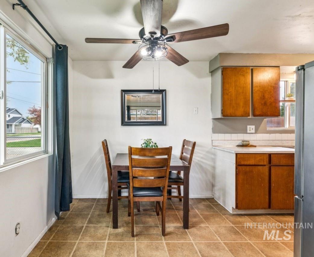 3840 N Jackie Ln, Boise, Idaho 83704, 3 Bedrooms, 1 Bathroom, Residential For Sale, Price $369,900,MLS 98982642