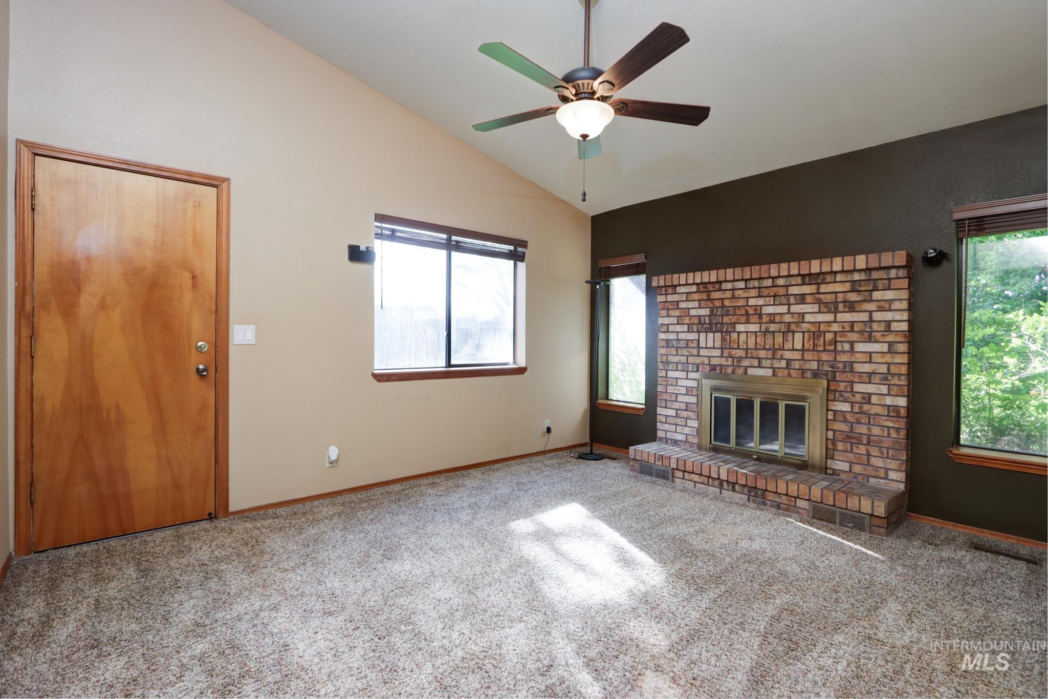 1774 N Jericho Rd, Meridian, Idaho 83646-1858, 3 Bedrooms, 2 Bathrooms, Residential For Sale, Price $449,000,MLS 98982646