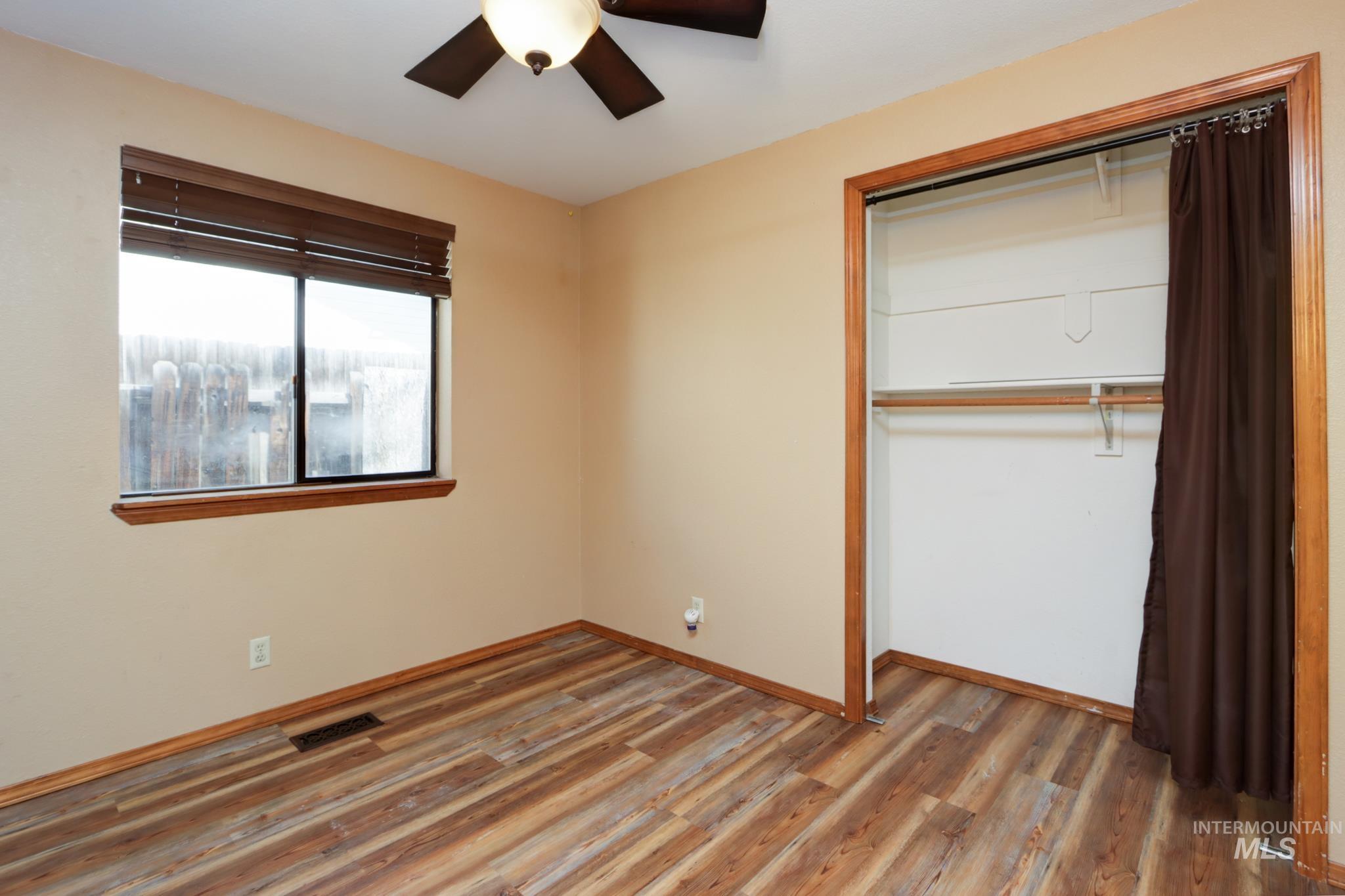 1774 N Jericho Rd, Meridian, Idaho 83646-1858, 3 Bedrooms, 2 Bathrooms, Residential For Sale, Price $449,000,MLS 98982646