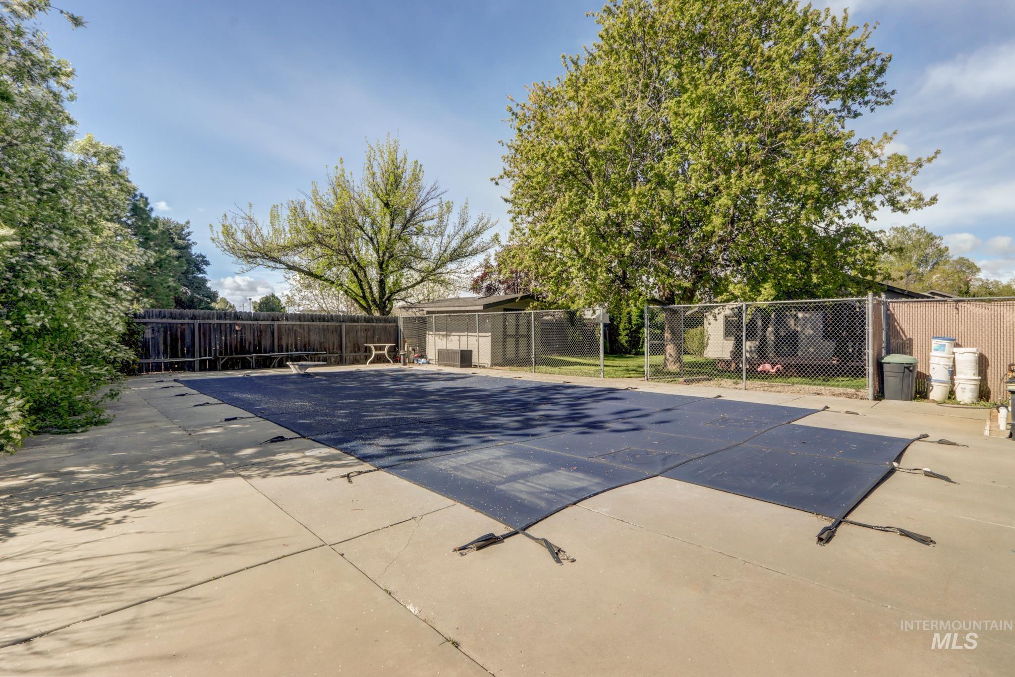 1774 N Jericho Rd, Meridian, Idaho 83646-1858, 3 Bedrooms, 2 Bathrooms, Residential For Sale, Price $449,000,MLS 98982646