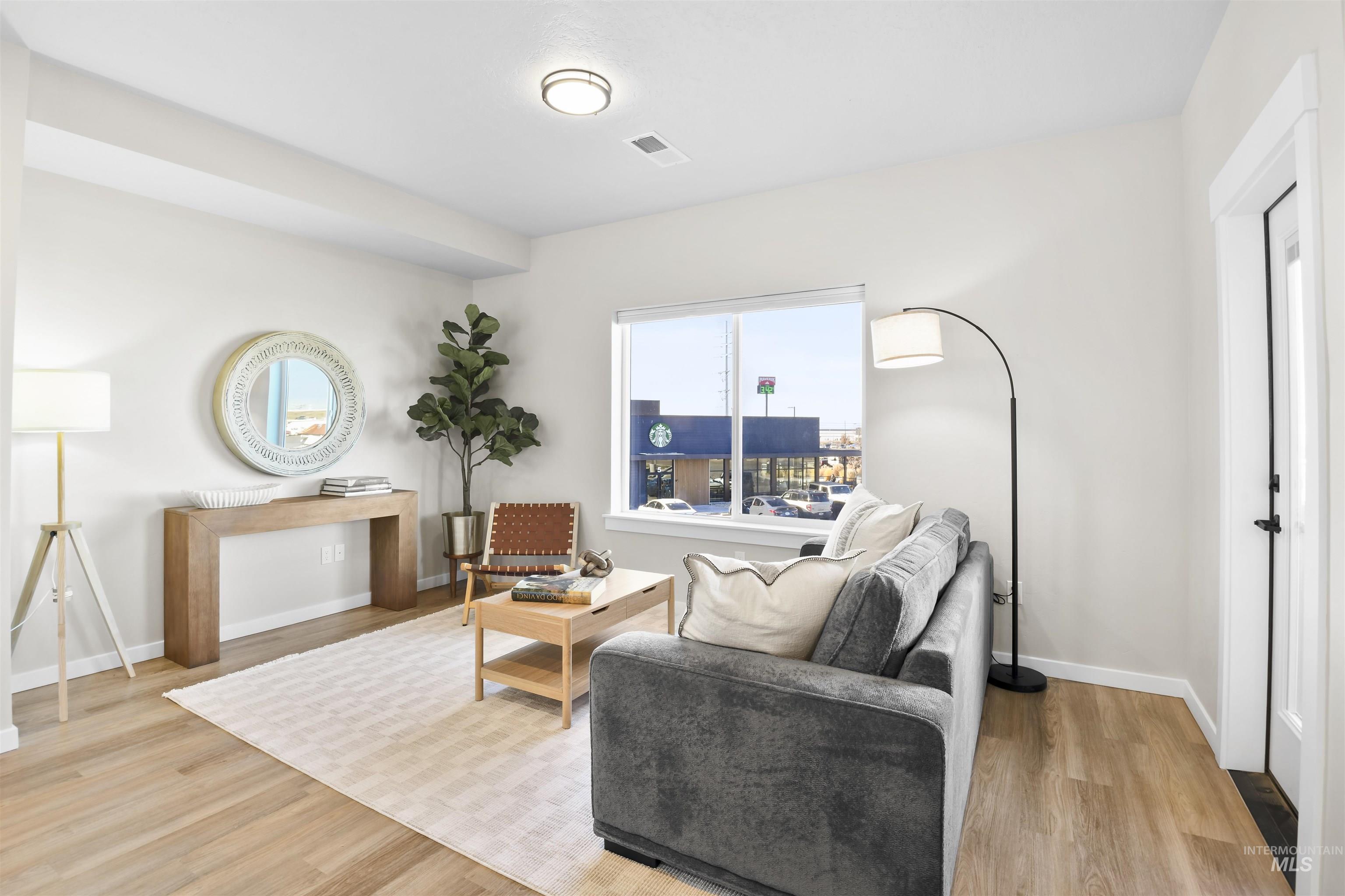 523 N Lucy Lane, Nampa, Idaho 83687, 3 Bedrooms, 2.5 Bathrooms, Residential For Sale, Price $350,000, 98982647