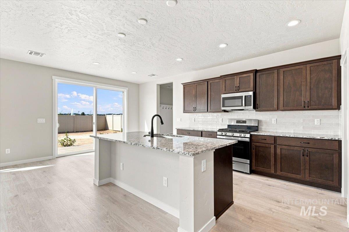 1920 Windhelm St, Caldwell, Idaho 83607, 4 Bedrooms, 2.5 Bathrooms, Residential For Sale, Price $489,990,MLS 98982650
