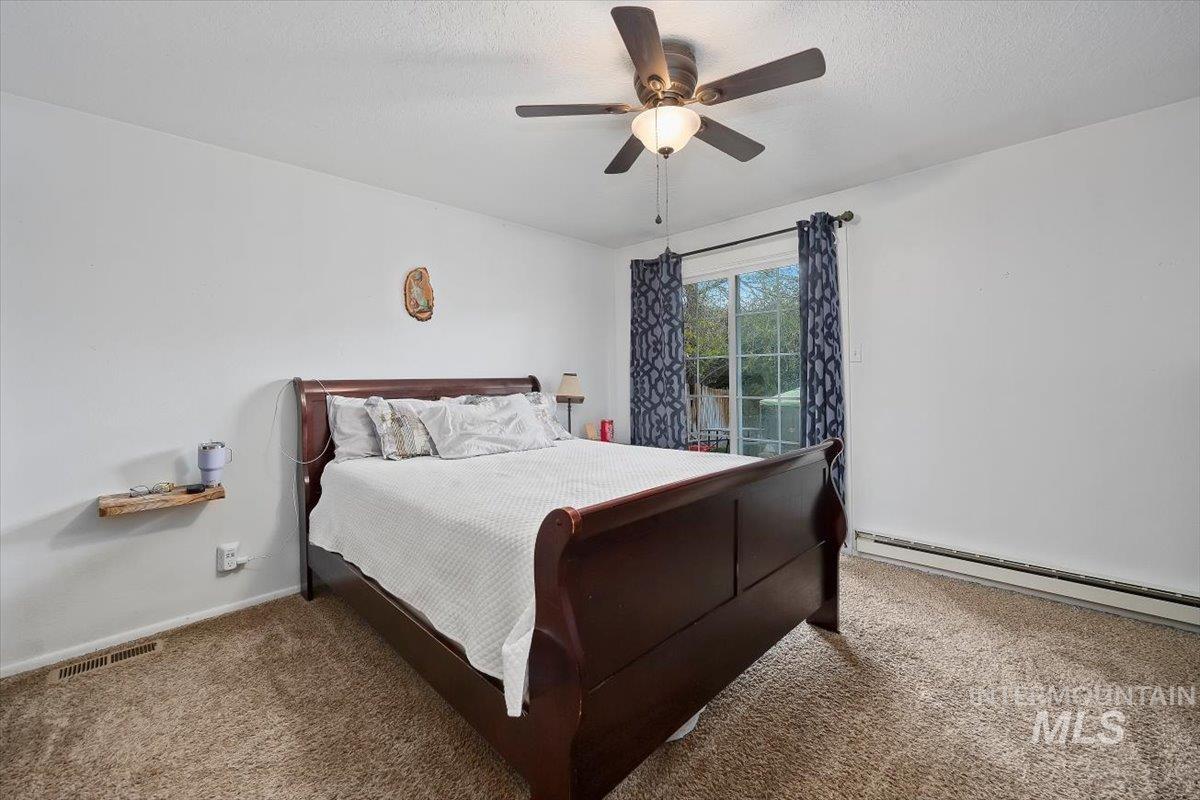 2091 Falls Ave E, Twin Falls, Idaho 83301, 3 Bedrooms, 2 Bathrooms, Residential For Sale, Price $285,000,MLS 98982656