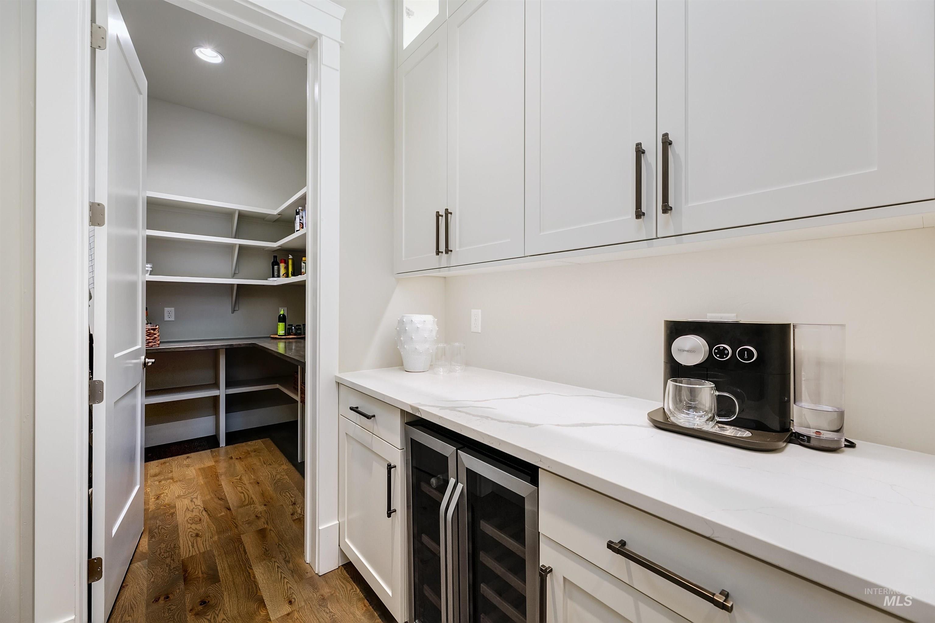 2288 N Fountainhead Way, Eagle, Idaho 83616, 4 Bedrooms, 2.5 Bathrooms, Residential For Sale, Price $1,395,000, 98982660