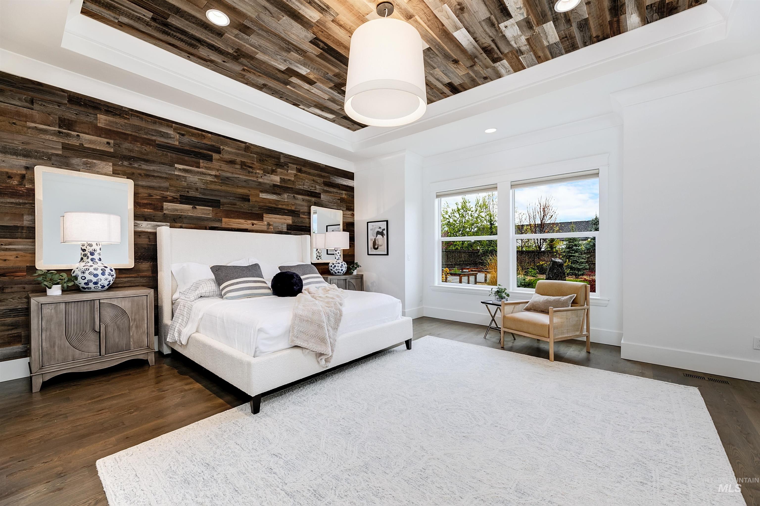 2288 N Fountainhead Way, Eagle, Idaho 83616, 3 Bedrooms, 2.5 Bathrooms, Residential For Sale, Price $1,395,000,MLS 98982660