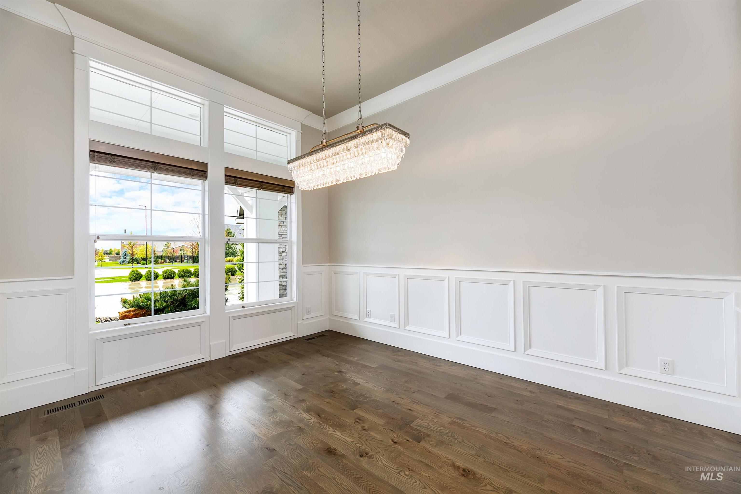 2288 N Fountainhead Way, Eagle, Idaho 83616, 4 Bedrooms, 2.5 Bathrooms, Residential For Sale, Price $1,395,000, 98982660