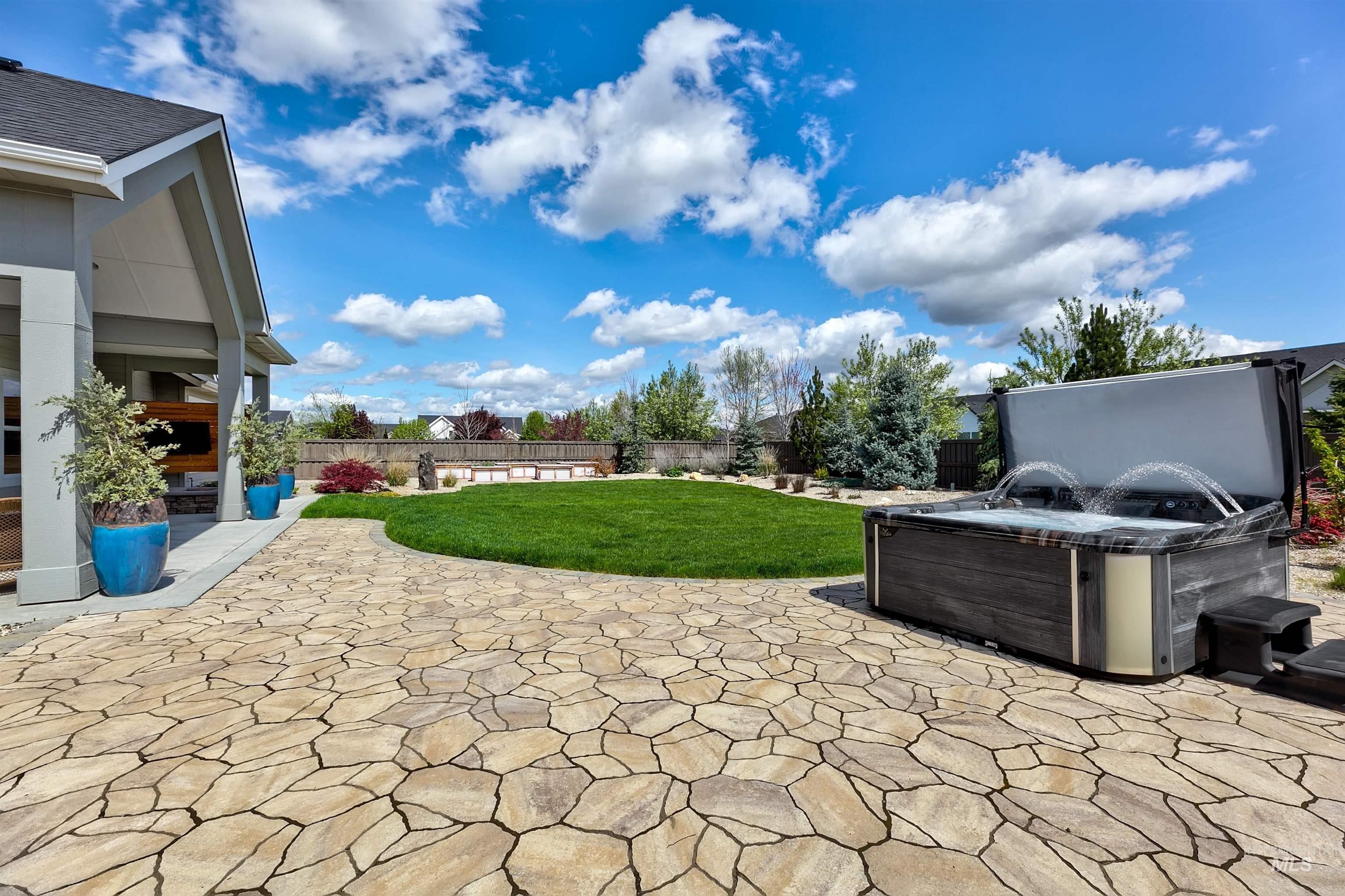 2288 N Fountainhead Way, Eagle, Idaho 83616, 4 Bedrooms, 2.5 Bathrooms, Residential For Sale, Price $1,395,000,MLS 98982660