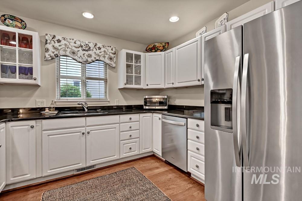 836 E Riverpark Ln, Boise, Idaho 83706, 3 Bedrooms, 2 Bathrooms, Residential For Sale, Price $639,000,MLS 98982661