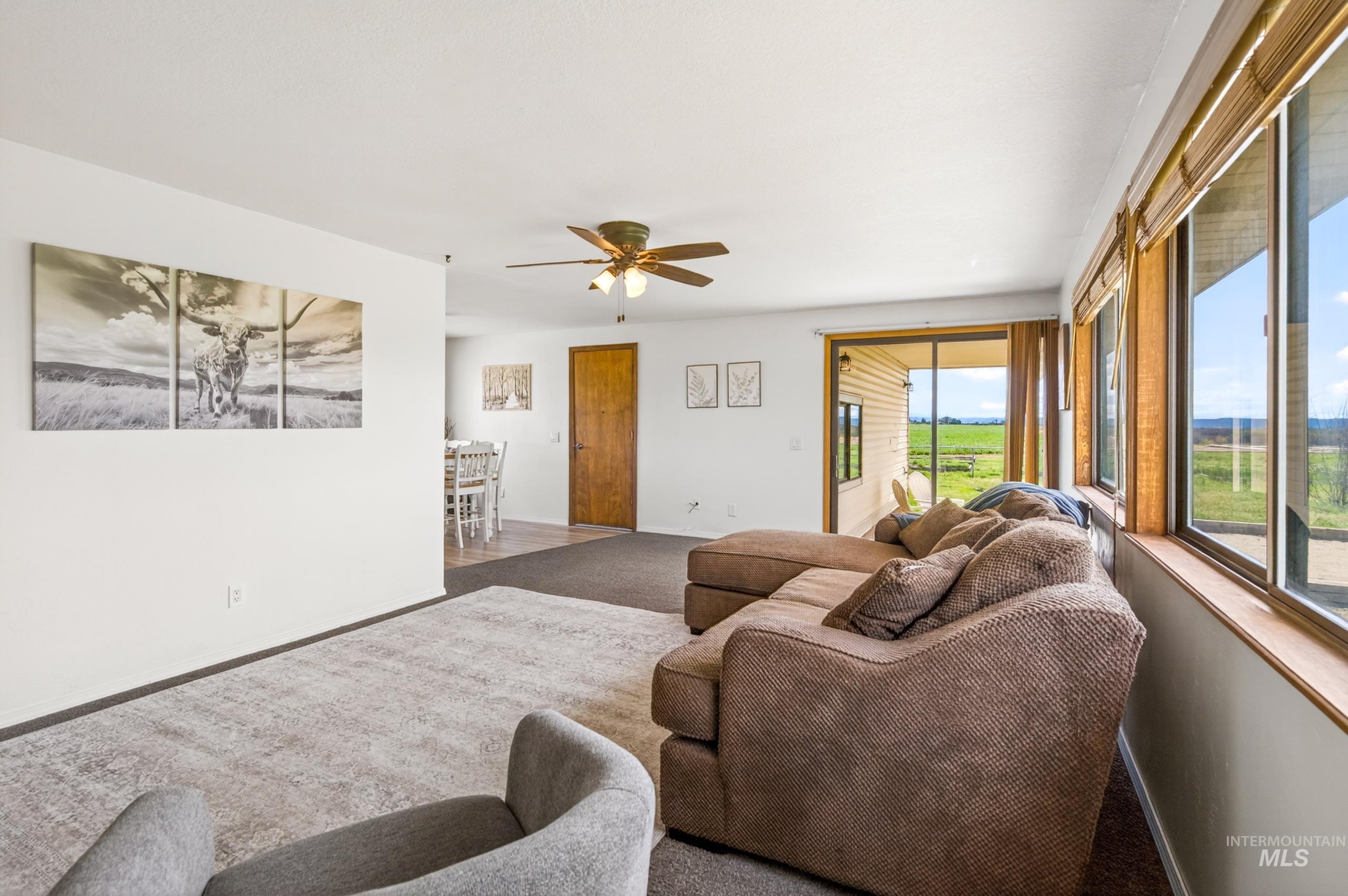 8989 Hillview Rd, Emmett, Idaho 83687, 4 Bedrooms, 2.5 Bathrooms, Residential For Sale, Price $599,900,MLS 98982662