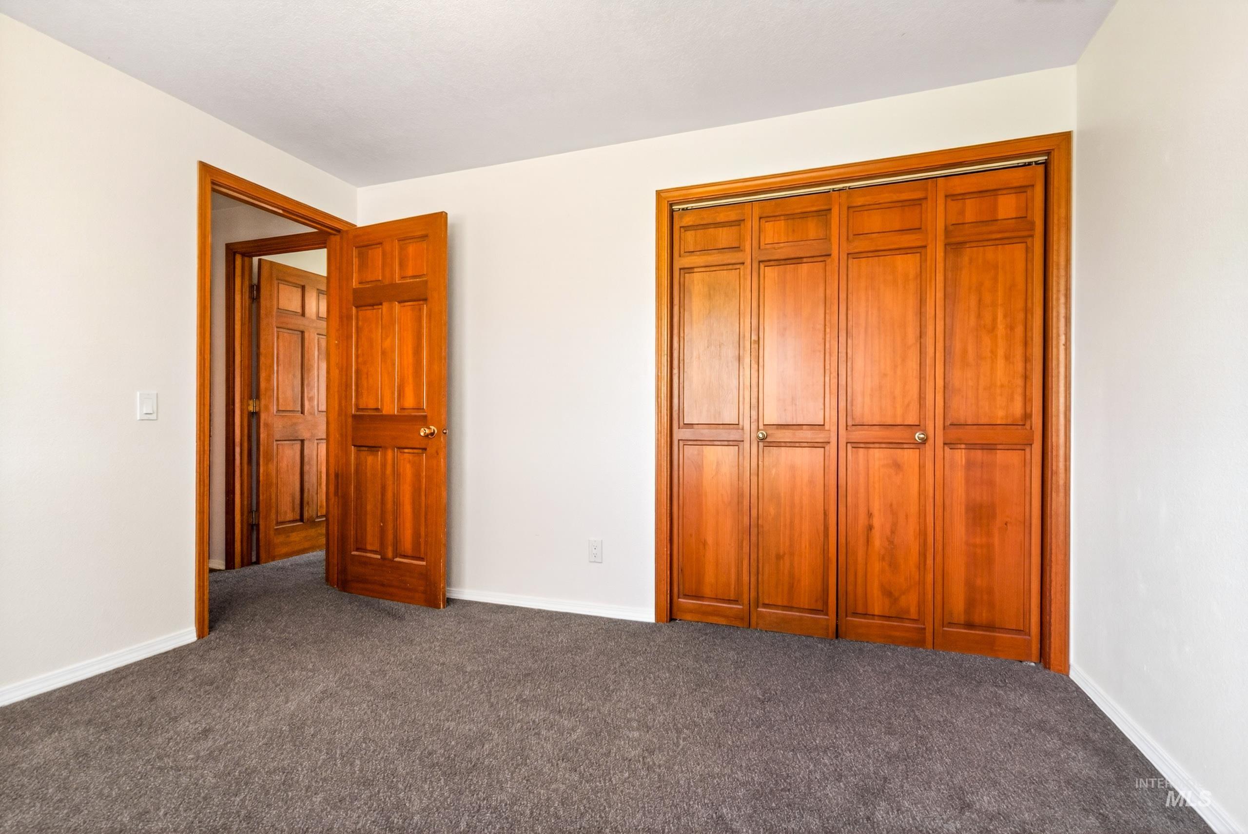 8989 Hillview Rd, Emmett, Idaho 83687, 4 Bedrooms, 2.5 Bathrooms, Residential For Sale, Price $599,900,MLS 98982662