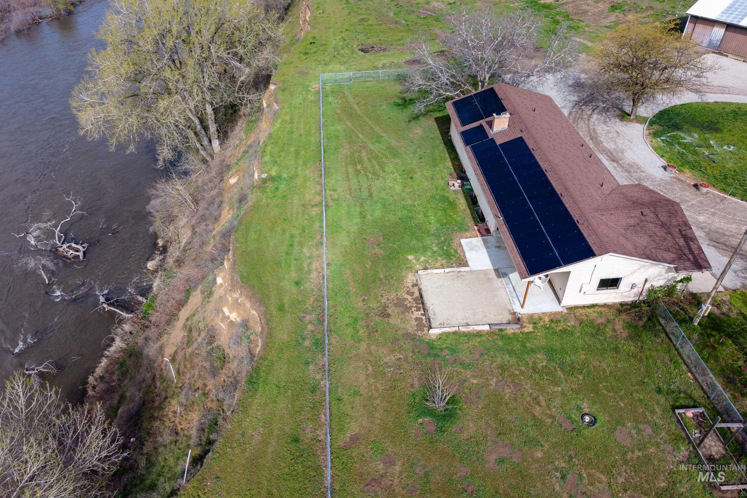 8989 Hillview Rd, Emmett, Idaho 83687, 4 Bedrooms, 2.5 Bathrooms, Residential For Sale, Price $599,900,MLS 98982662