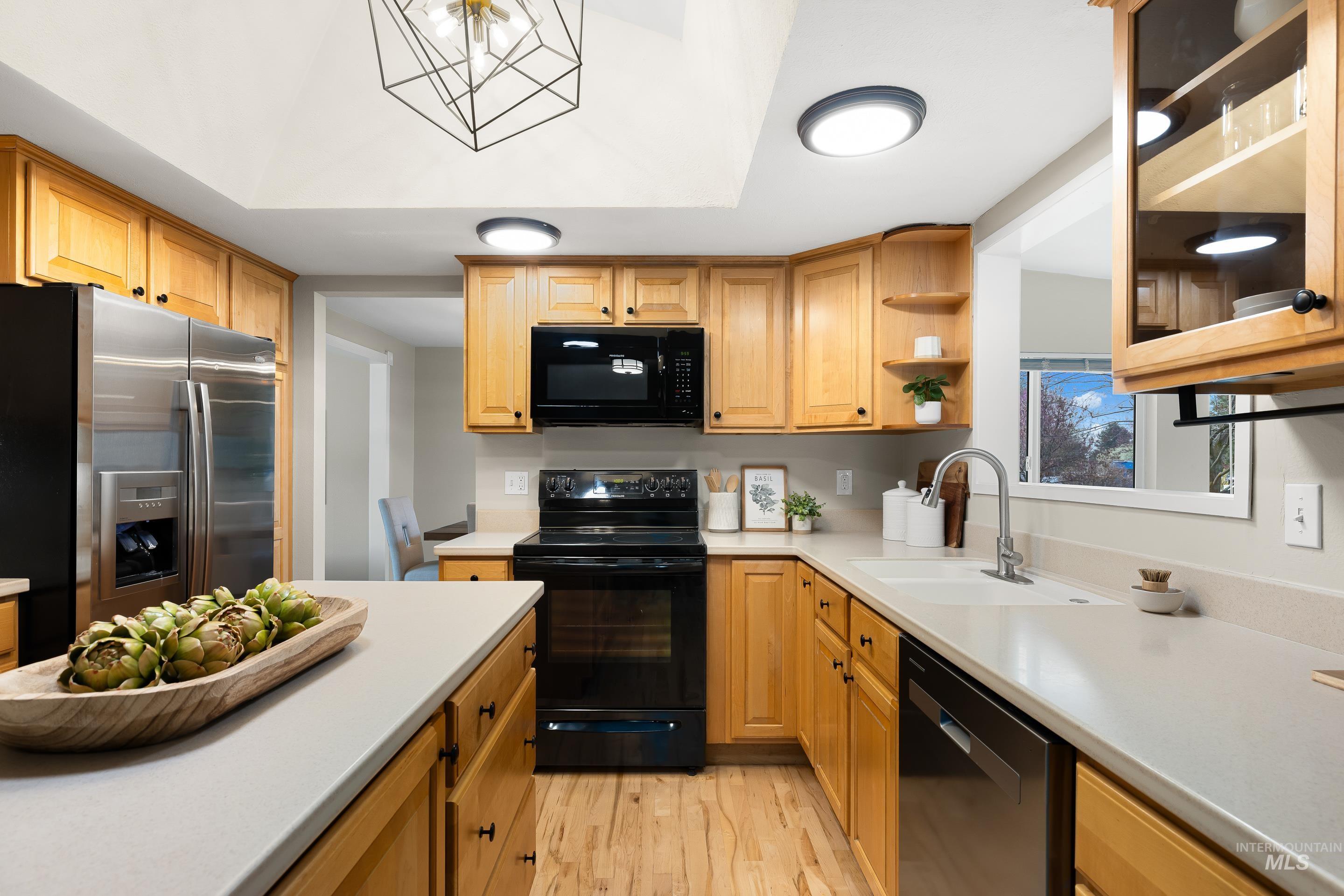 747 Spyglass Way, Eagle, Idaho 83616, 4 Bedrooms, 3 Bathrooms, Residential For Sale, Price $574,999, 98982664