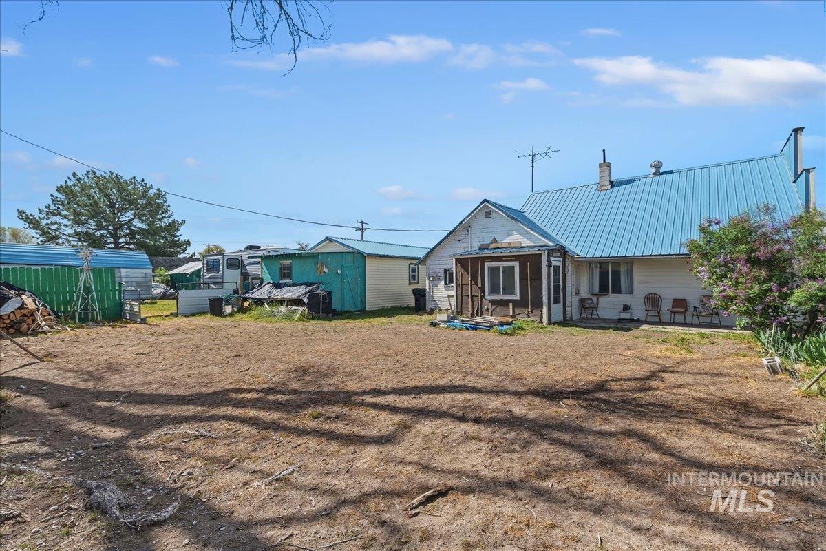 255 Main St, Grand View, Idaho 83624, 3 Bedrooms, 1 Bathroom, Residential For Sale, Price $340,000,MLS 98982667