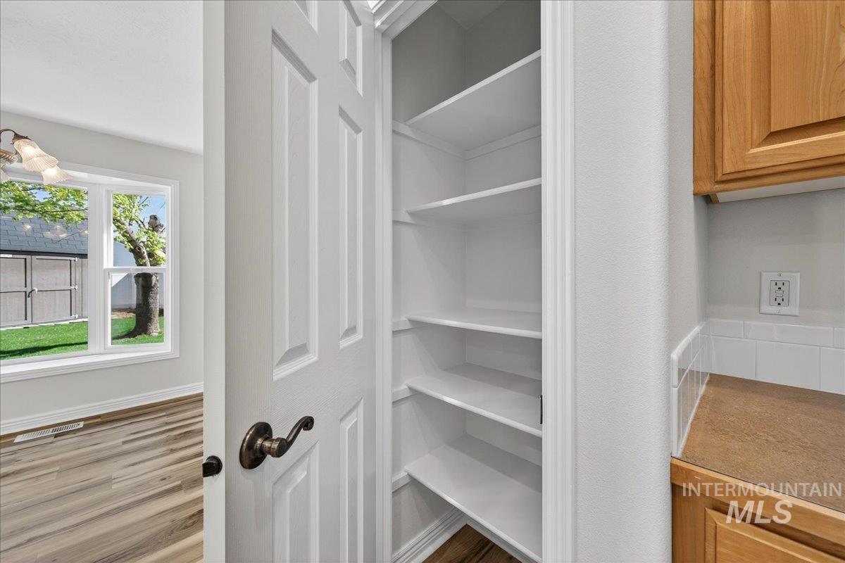 80 S Blue Bonnet Way, Nampa, Idaho 83687, 3 Bedrooms, 3 Bathrooms, Residential For Sale, Price $429,900, 98982668