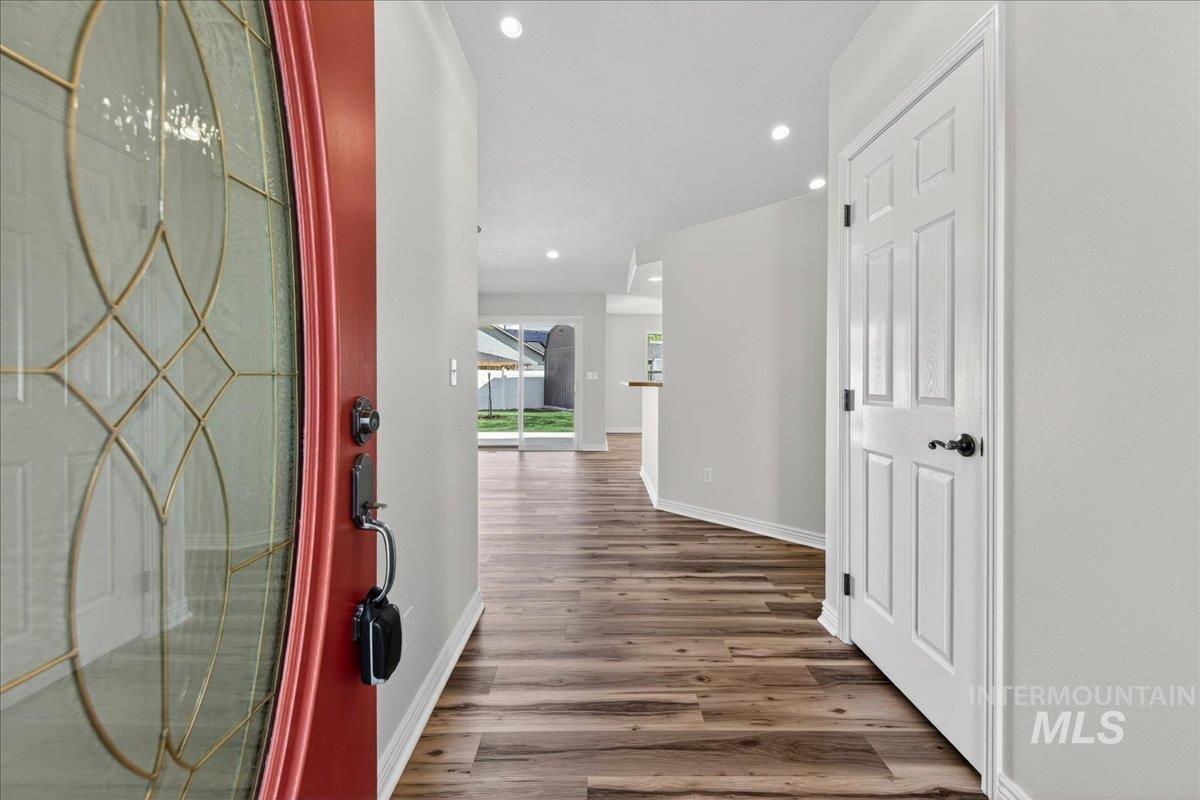 80 S Blue Bonnet Way, Nampa, Idaho 83687, 3 Bedrooms, 3 Bathrooms, Residential For Sale, Price $429,900, 98982668