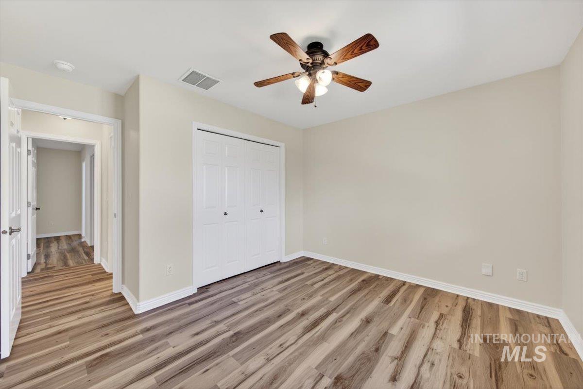 80 S Blue Bonnet Way, Nampa, Idaho 83687, 3 Bedrooms, 3 Bathrooms, Residential For Sale, Price $429,900, 98982668