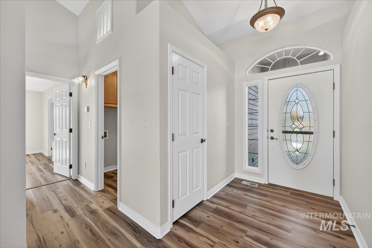 80 S Blue Bonnet Way, Nampa, Idaho 83687, 3 Bedrooms, 3 Bathrooms, Residential For Sale, Price $429,900, 98982668