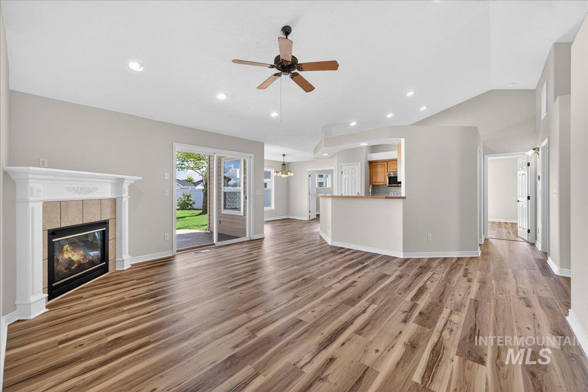 80 S Blue Bonnet Way, Nampa, Idaho 83687, 3 Bedrooms, 3 Bathrooms, Residential For Sale, Price $429,900, 98982668