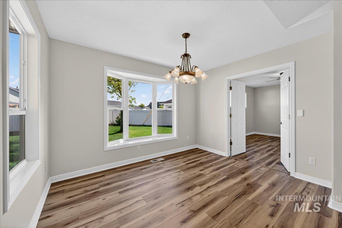 80 S Blue Bonnet Way, Nampa, Idaho 83687, 3 Bedrooms, 3 Bathrooms, Residential For Sale, Price $429,900, 98982668