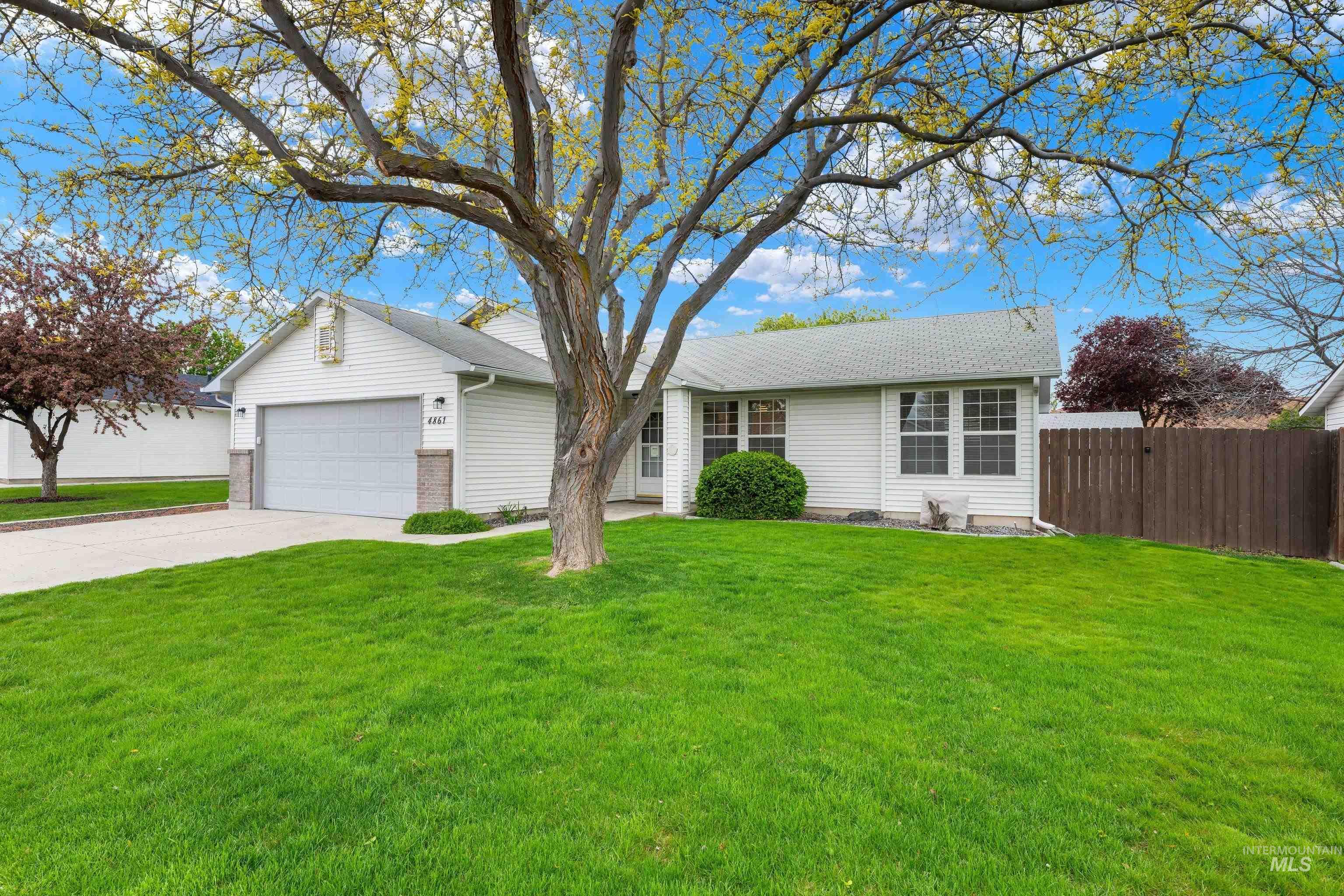 4861 S Ambush Avenue, Boise, Idaho 83709, 3 Bedrooms, 2 Bathrooms, Residential For Sale, Price $399,900, 98982670