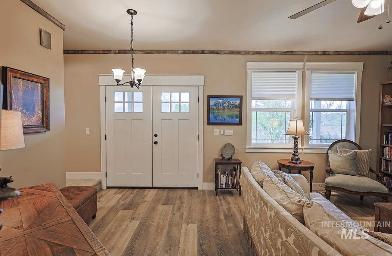 4517 Snake River Mesa Road, Buhl, Idaho 83316, 4 Bedrooms, 3 Bathrooms, Residential For Sale, Price $560,000, 98982673