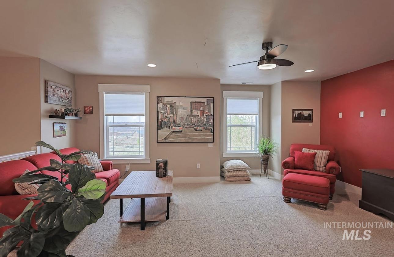 4517 Snake River Mesa Road, Buhl, Idaho 83316, 4 Bedrooms, 3 Bathrooms, Residential For Sale, Price $560,000, 98982673